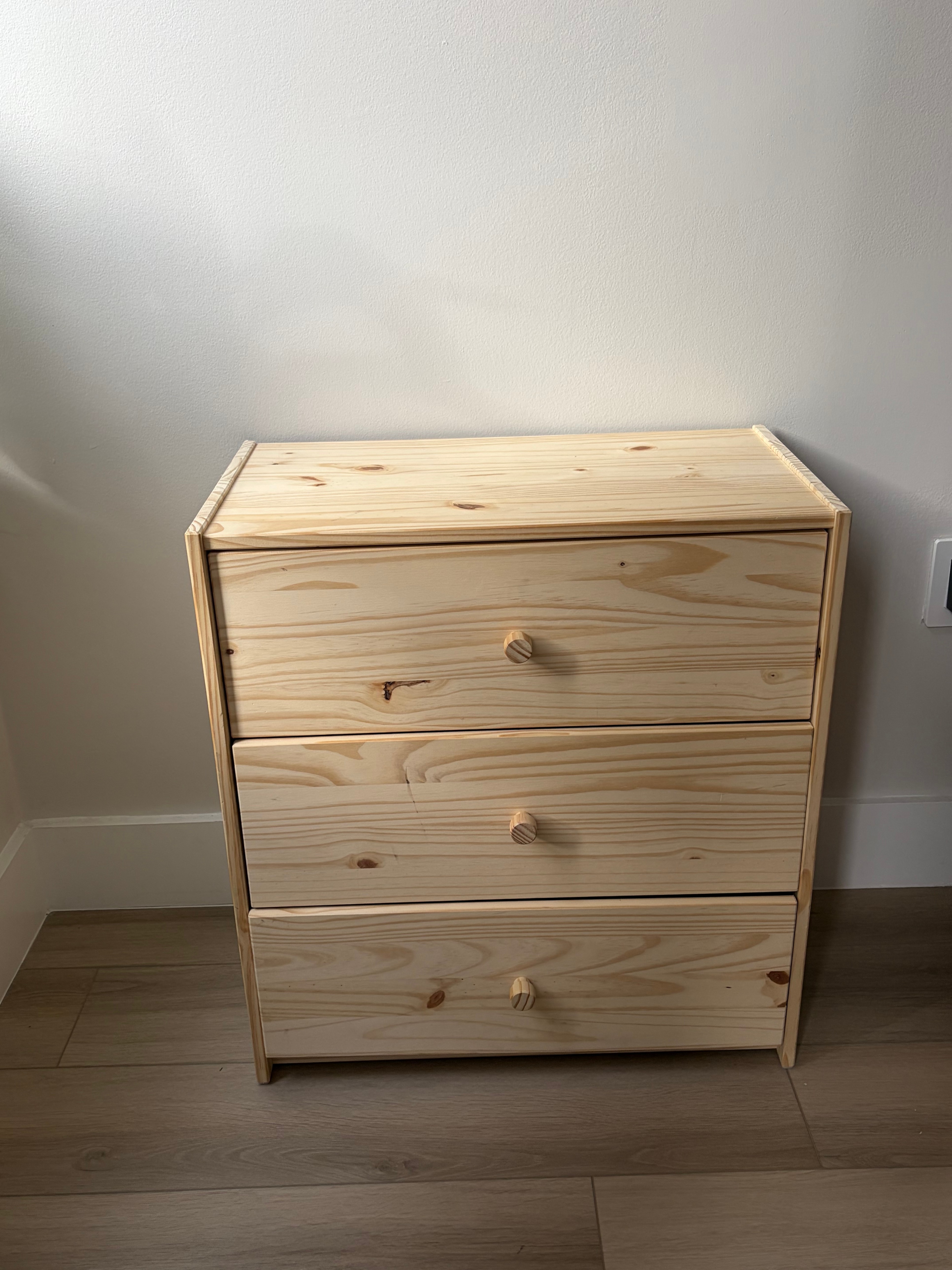 3-drawer dresser - photo 4