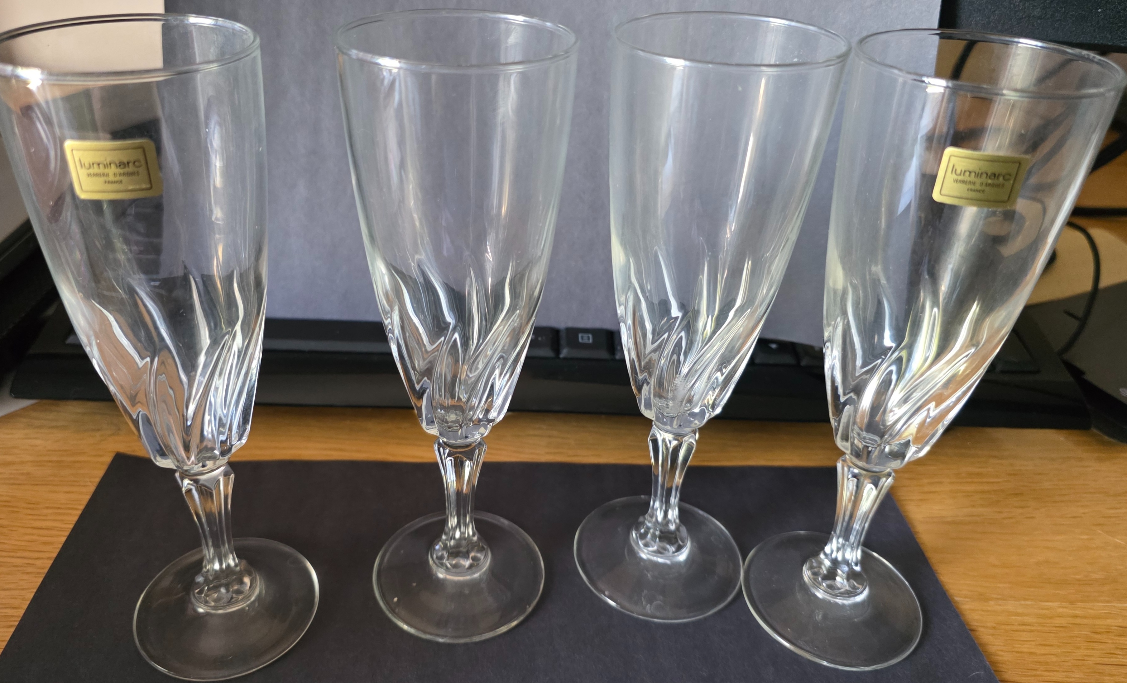 Luminarc Champagne Flutes - Set of 4
