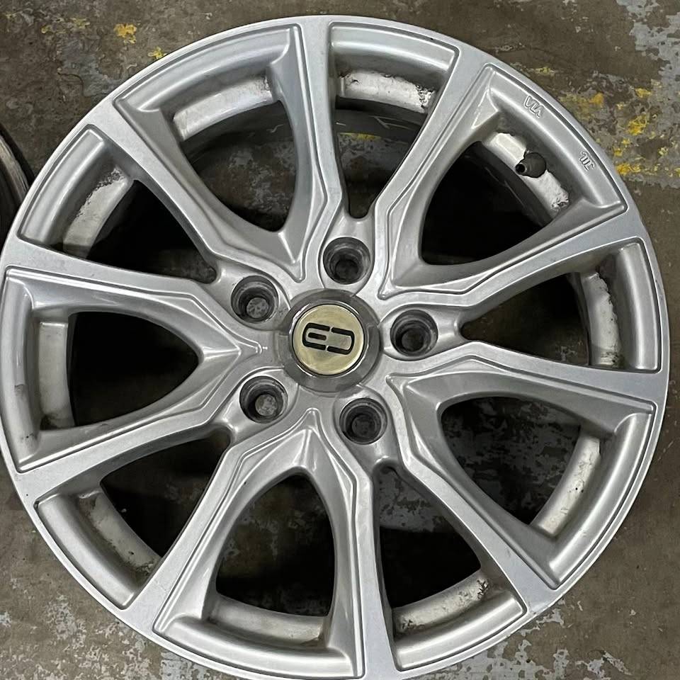 15 INCH RIMS FORD FOCUS 5X108 - photo 2