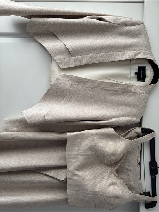 BCBGMaxAzria ($450 ret) 3-PC Summer Suit! Beige XS (fits sz 4) - photo 5
