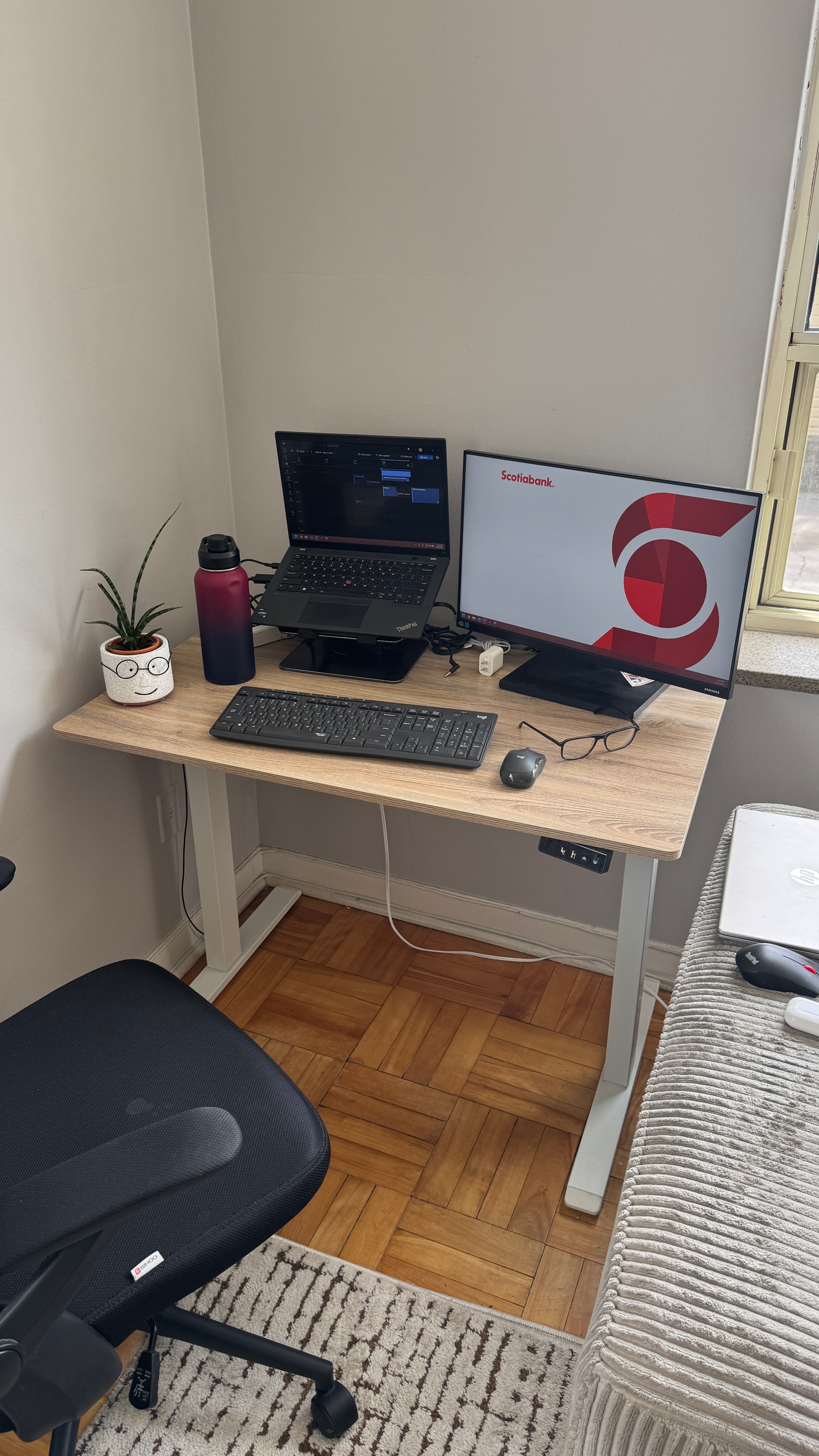 Samsung 24" FHD Monitor - photo 2