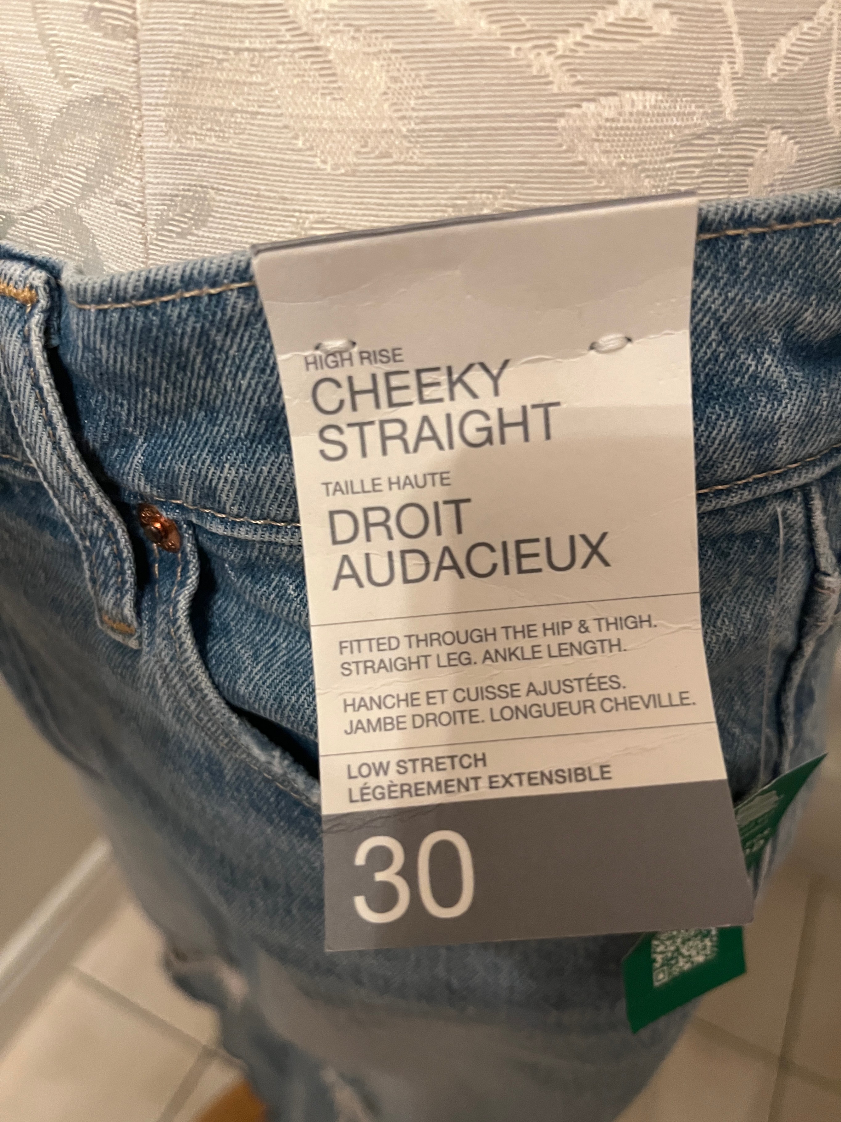 Levi's Women's High Rise Cheeky Straight Jeans - photo 3
