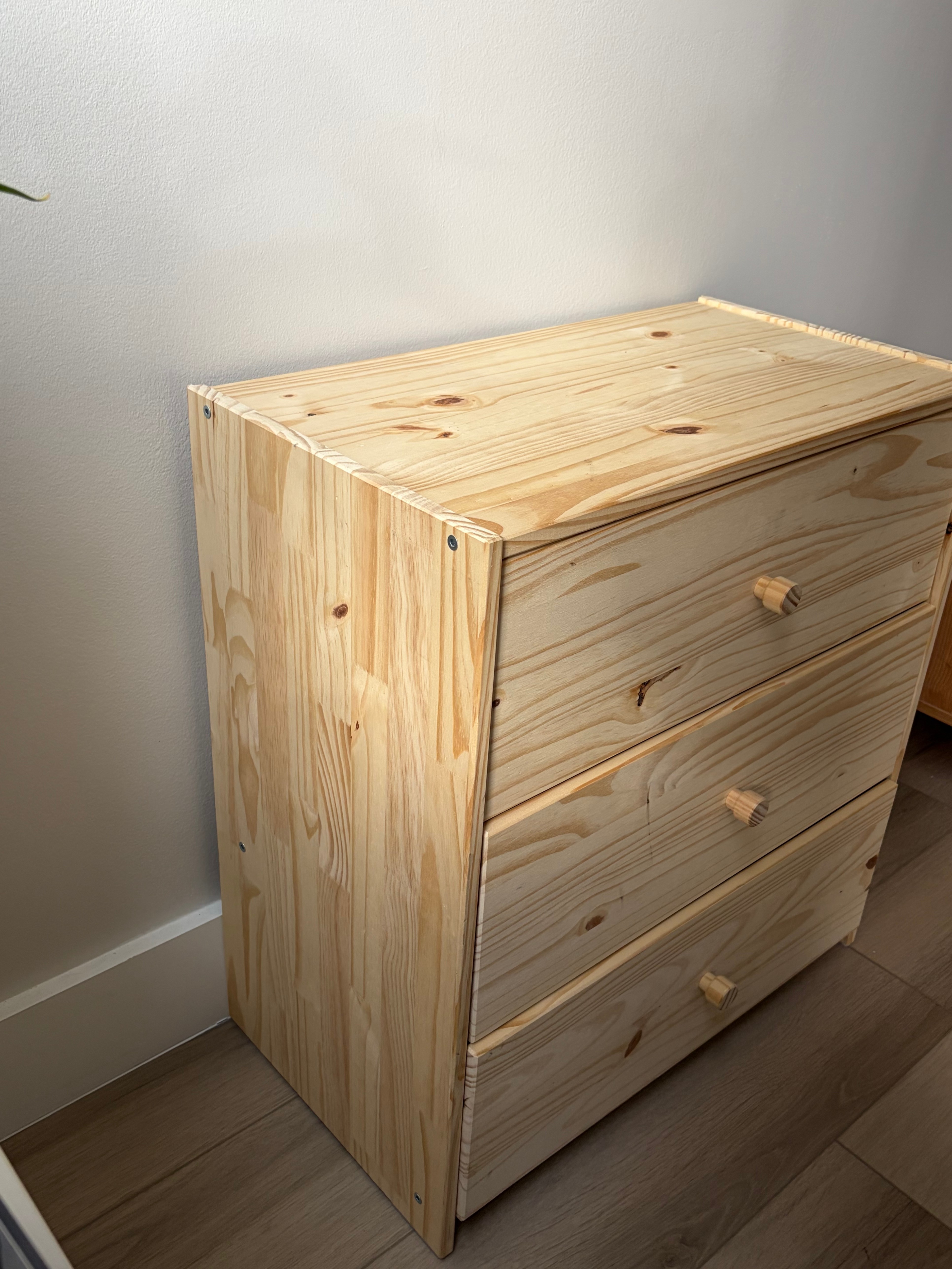 3-drawer dresser - photo 3