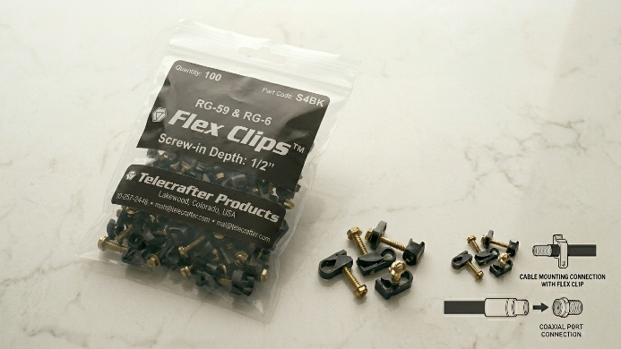Clips p/ cable coaxial RG6 / RG59 – 100 unid. (con tornillo)