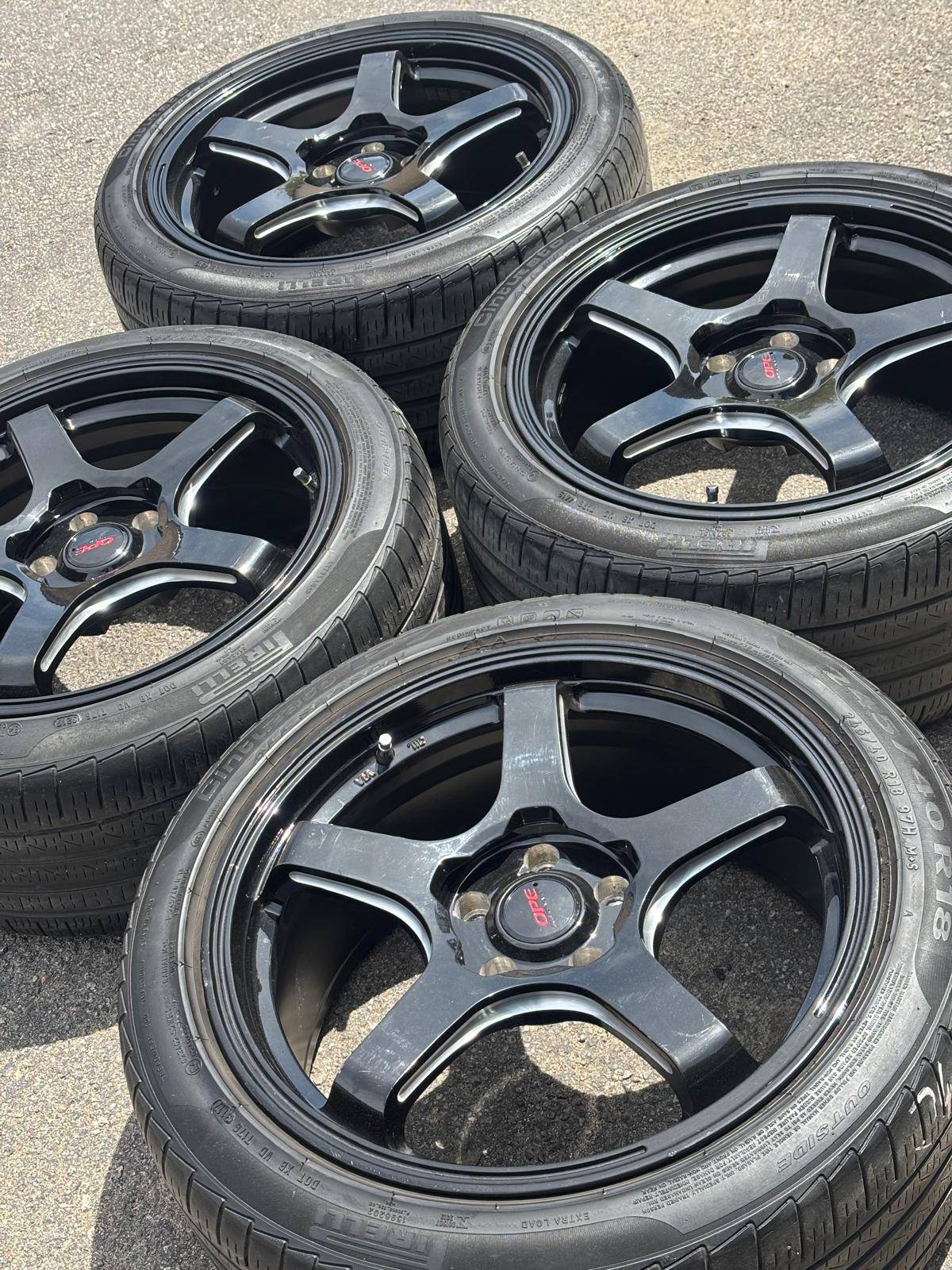 18”OPE FF05(5x112)+245/40/R18 Pirelli-C & E Class/CLA/Jetta/Golf