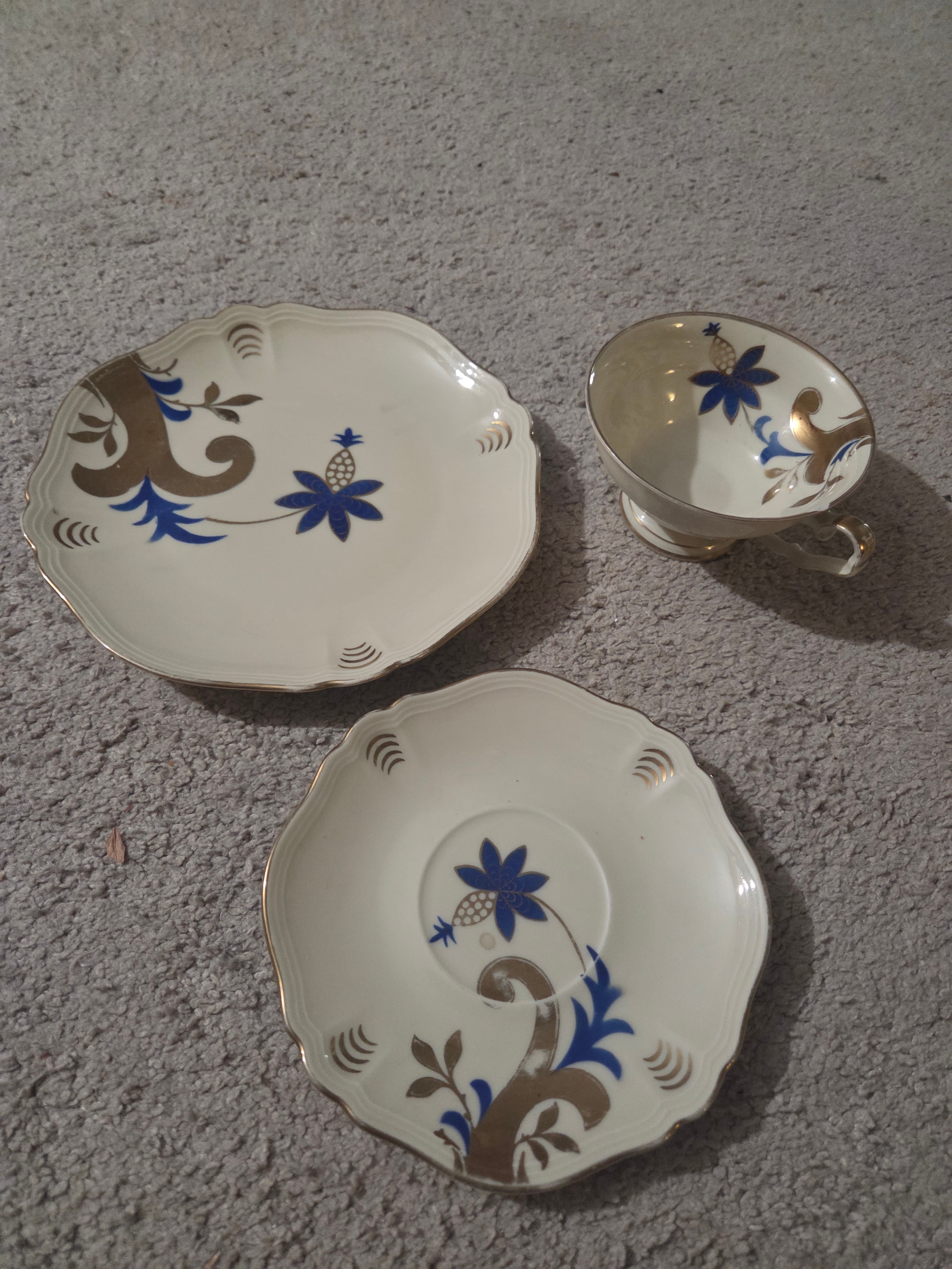 Vintage Rosenthal Germany Blue & Gold Floral Teacup Trio - photo 2