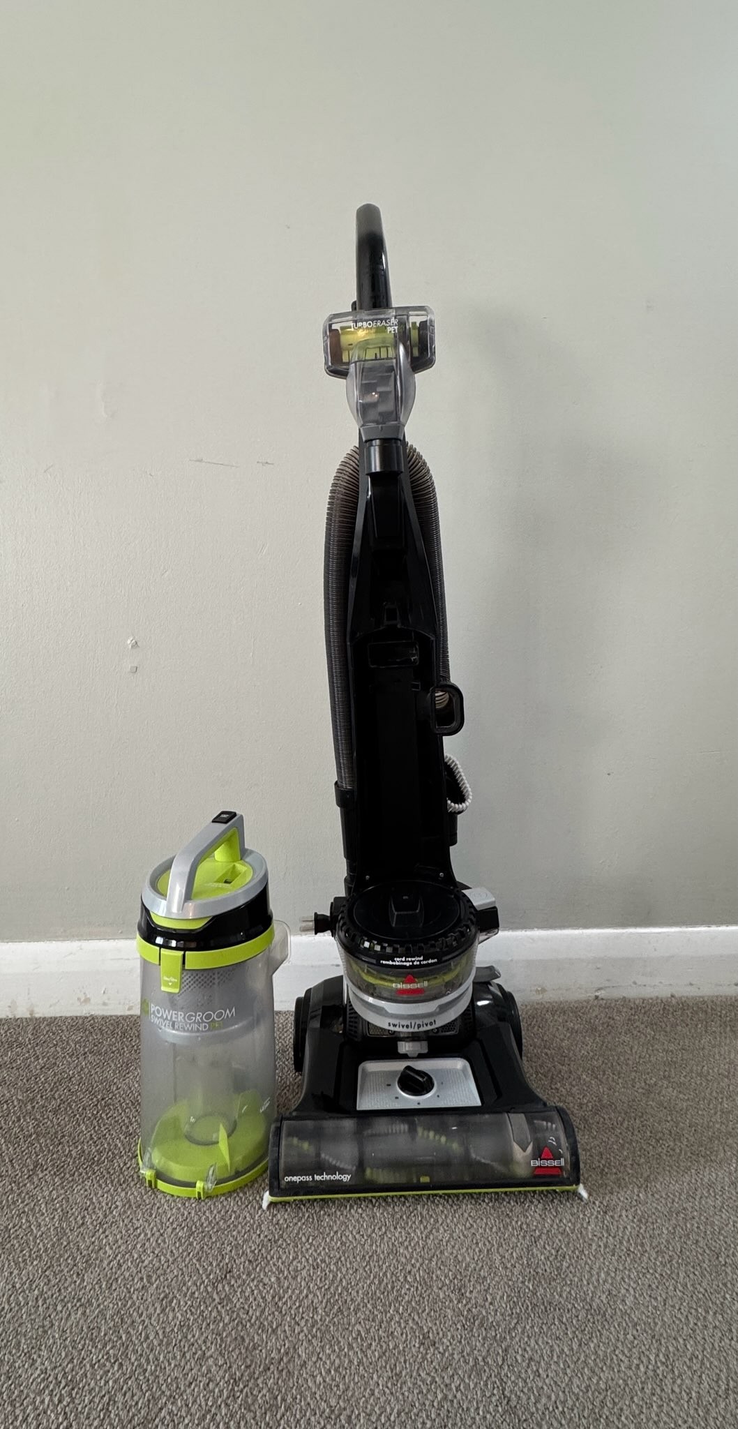Bissell PowerGroom Swivel Rewind Vacuum Cleaner with Pet Tools - photo 4