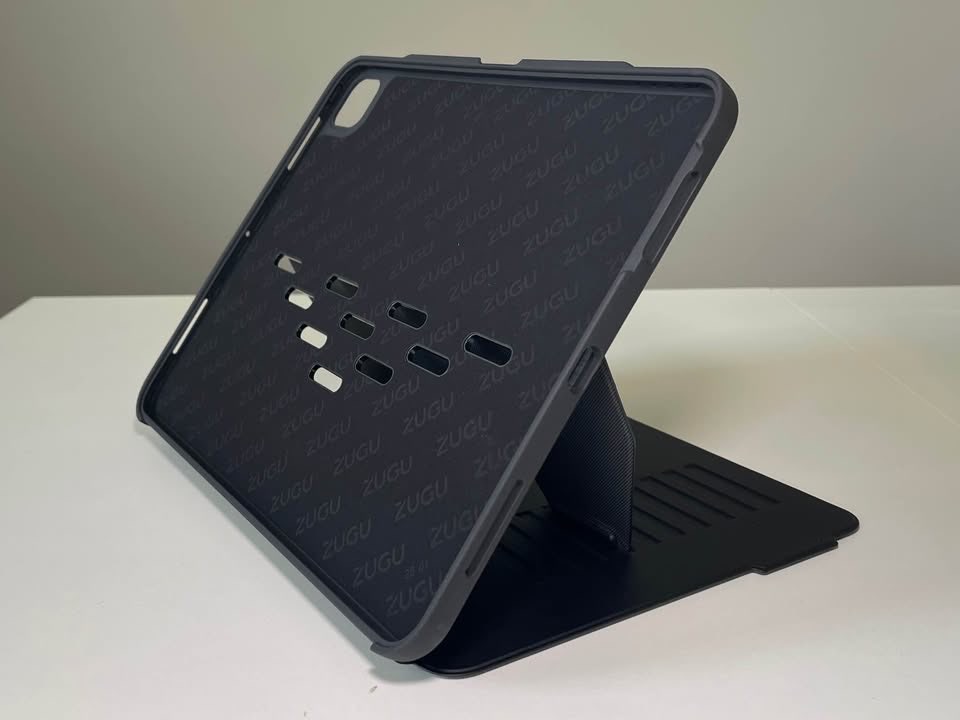 ZUGU CASE iPad Pro 13 M4 / M5 Ultra Slim Protective Cover - photo 3