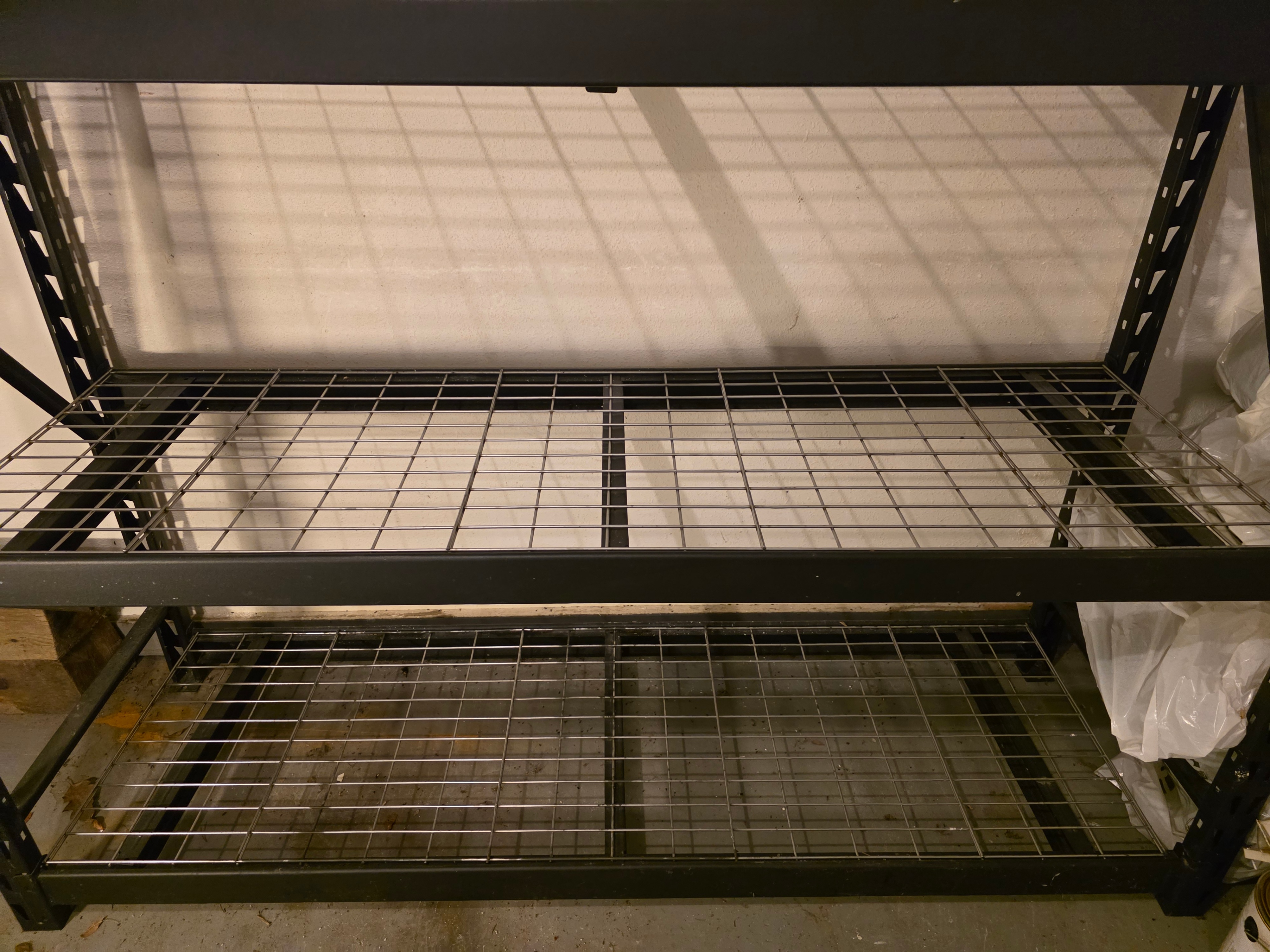 🛠️ Metal Industrial Shelving Unit – Hammer Granite Finish 🛠️ - photo 5