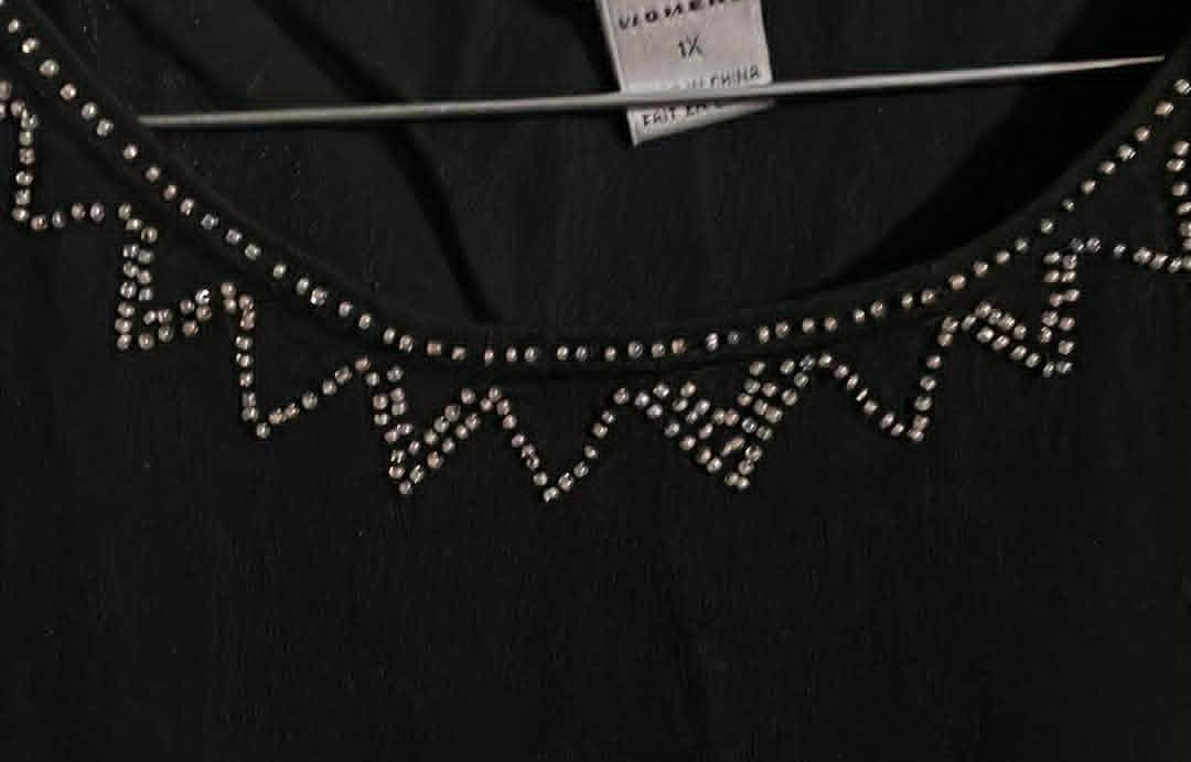 Women Black No Sleeve Top with Beads - Size 1X - photo 2