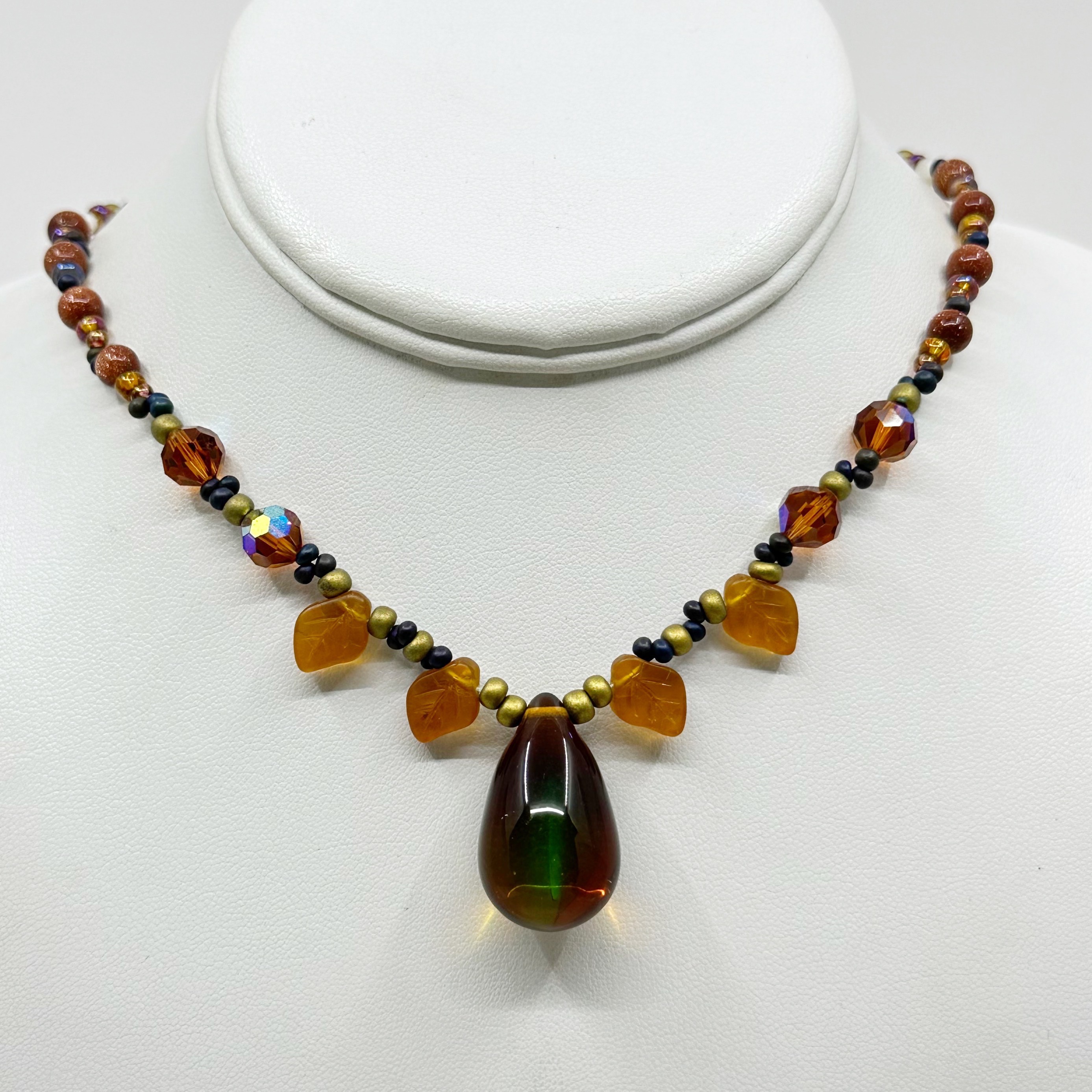 Hand Made cultured pearl & glass bead necklace - GM1049