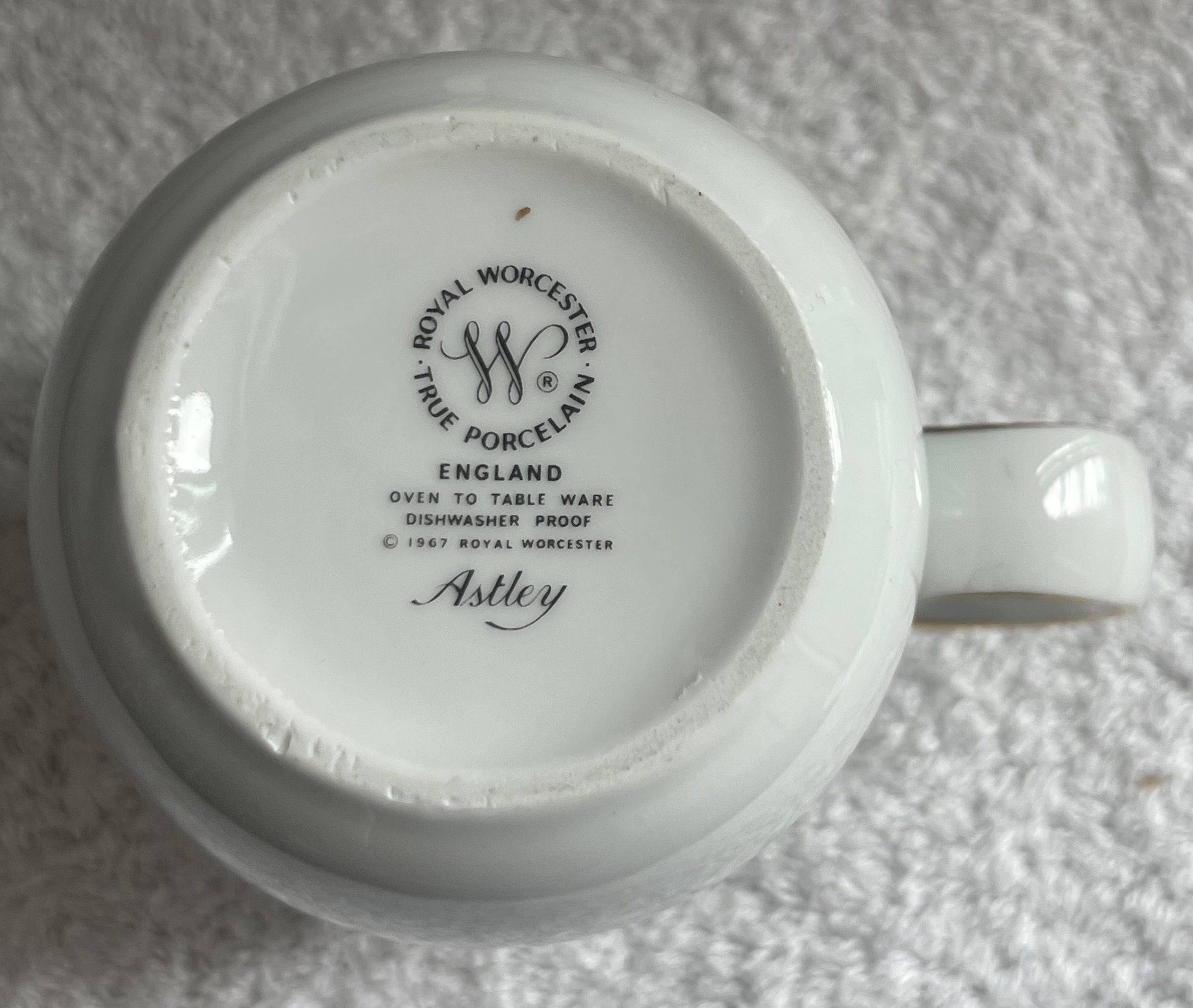 Vintage Royal Worcester Astley Creamer (Dishwasher Proof) - photo 5