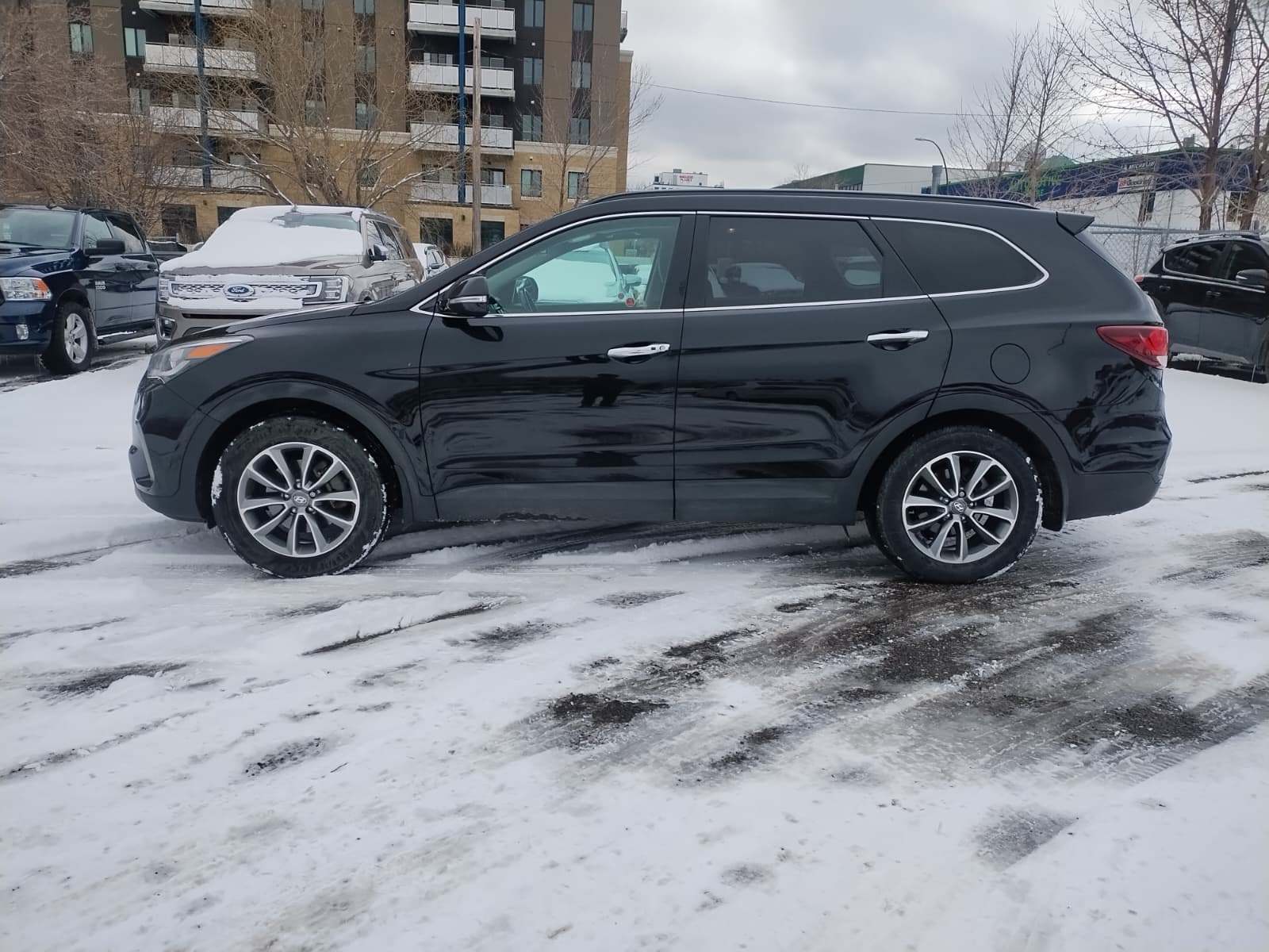 2018 Hyundai Santa FE Luxury - photo 4