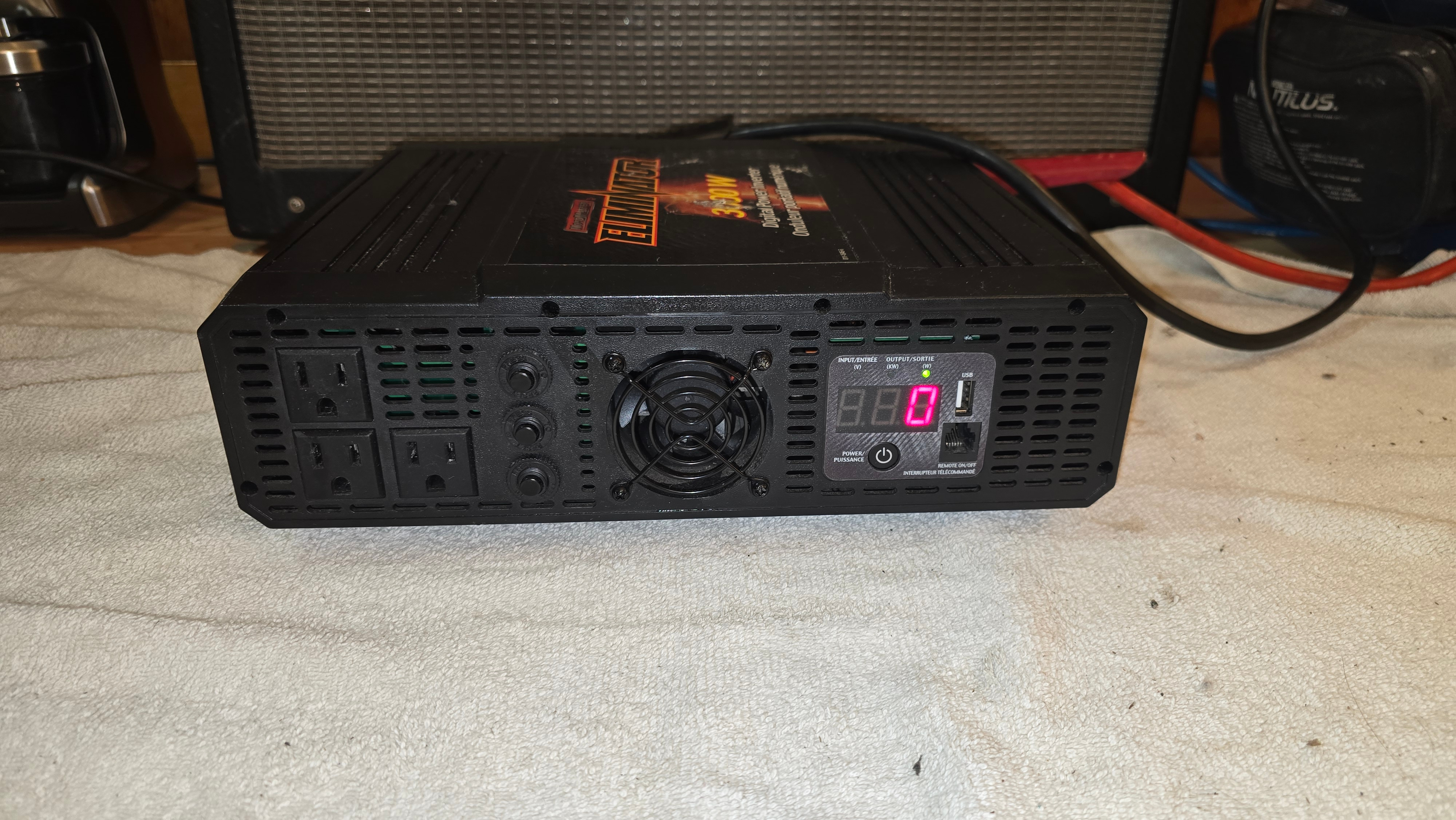 Eliminator 3000W Digital Power Inverter - photo 3