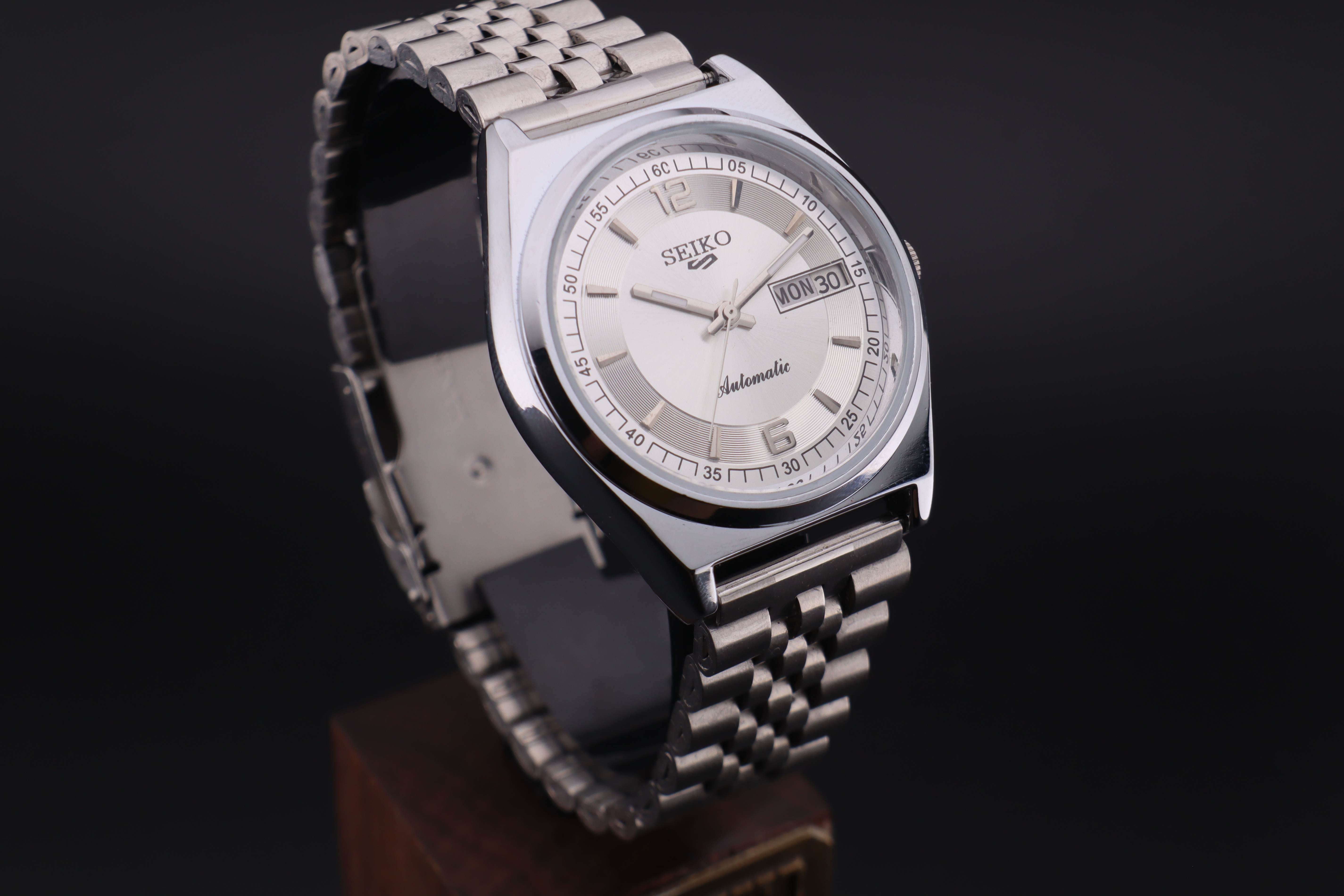 Vintage Seiko 5 Automatic 6309A Men's  Watch D&D- Japan Made
