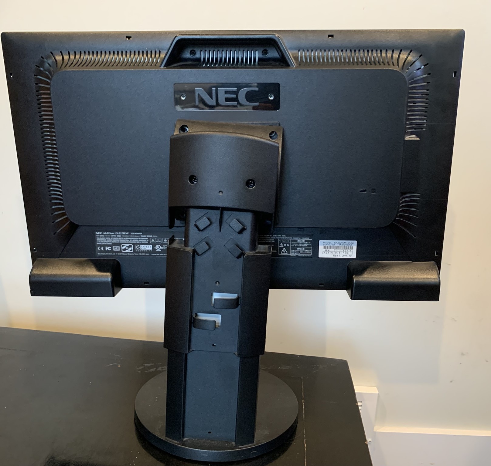 LCD Monitor NEC MultiSync EA232WMi 23" 60Hz - photo 4
