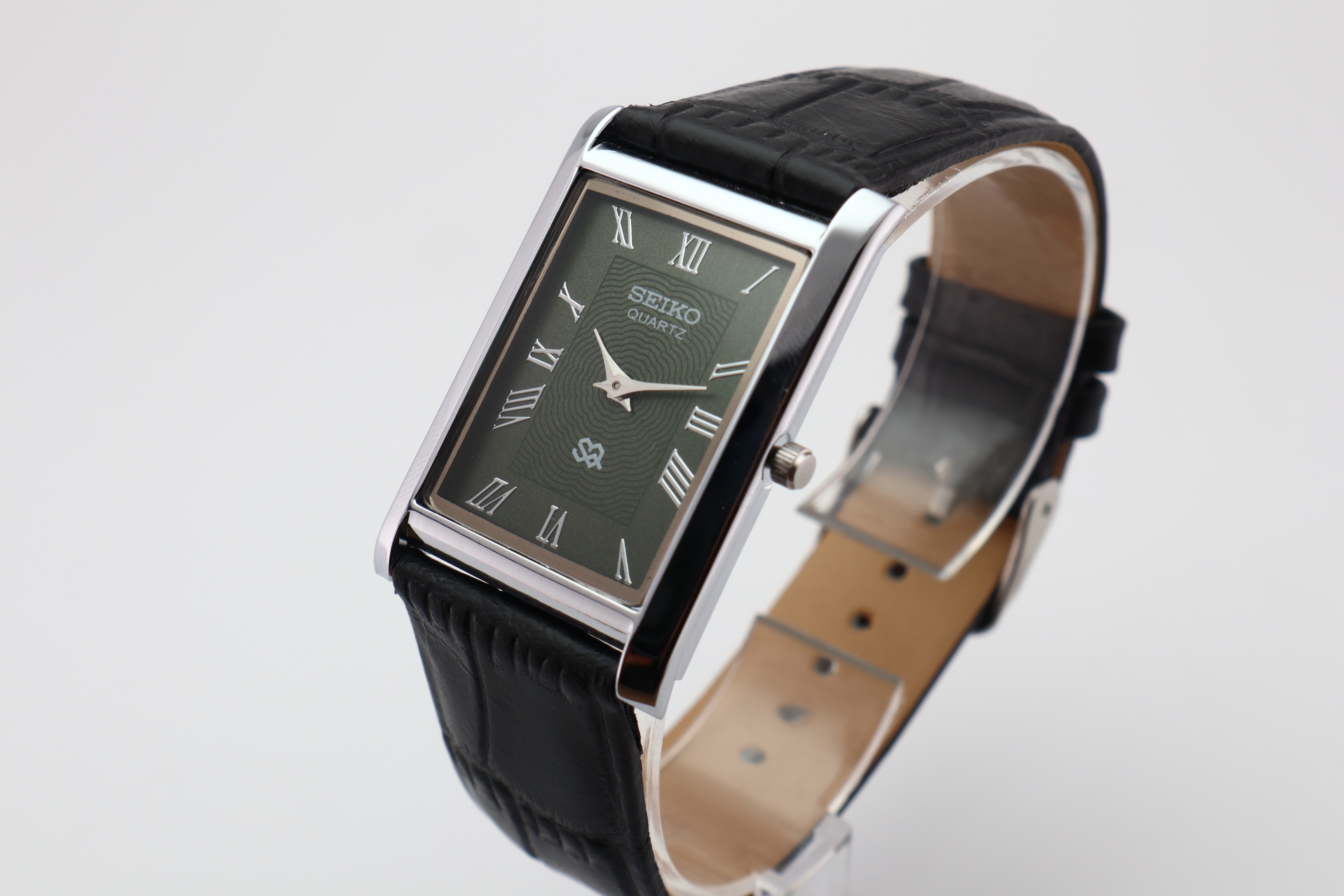 Refurbished Vintage Slim Tank Men’s Watch - photo 3