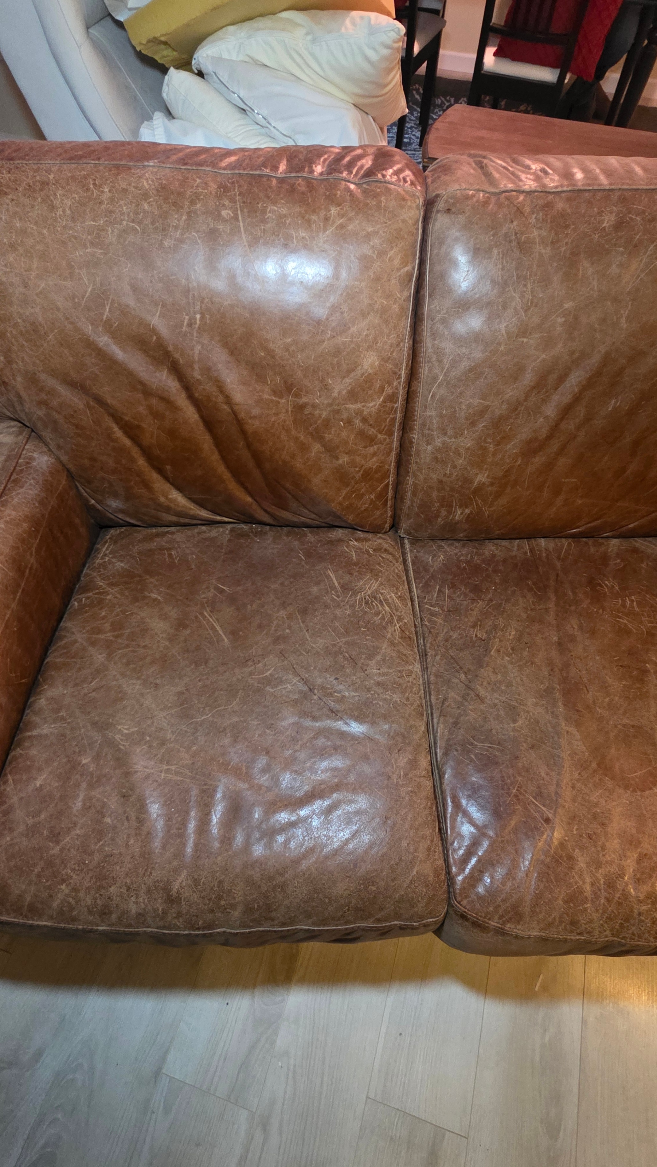 Vintage Distressed Brown Leather Loveseat – Deep Seating Comfort - photo 5