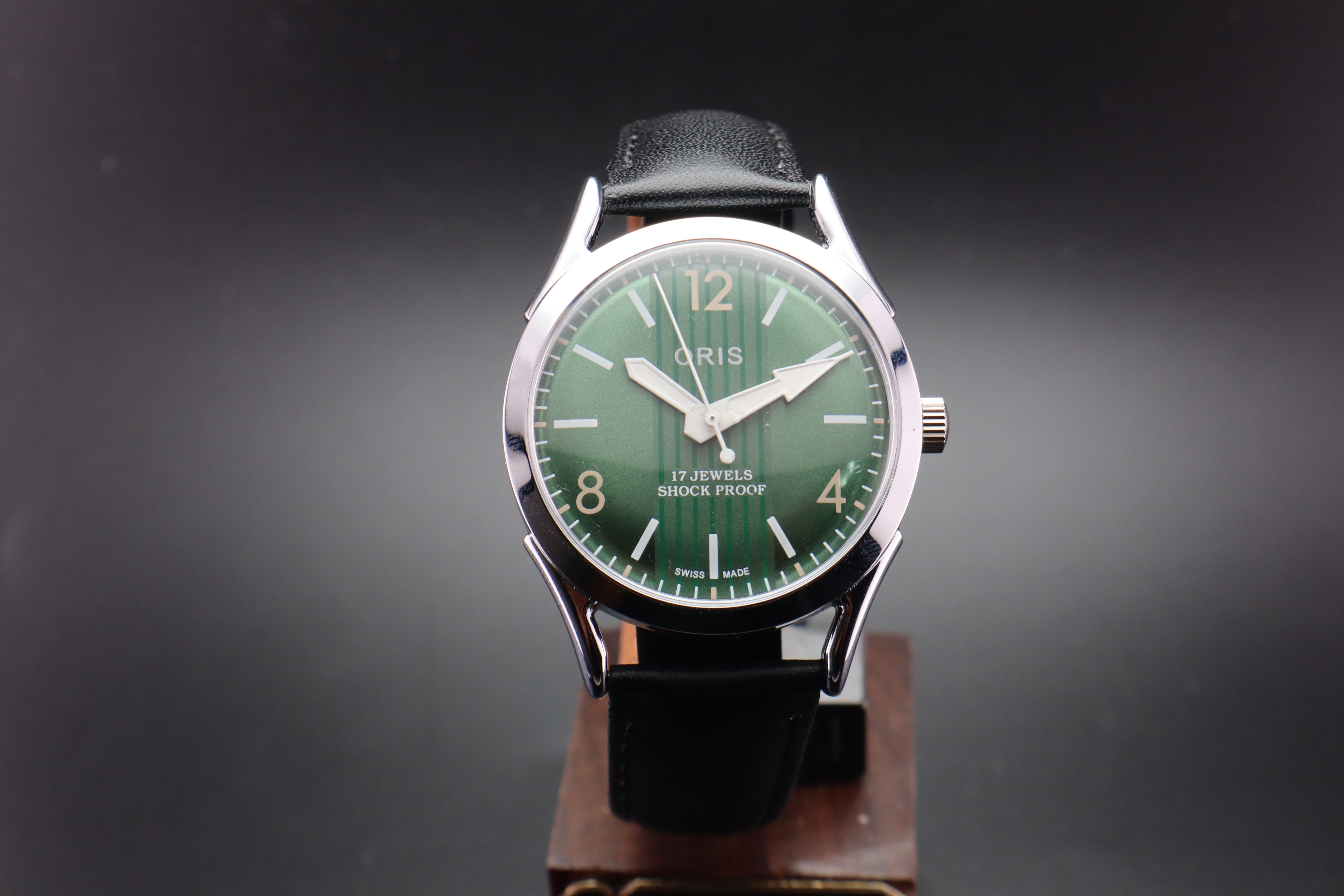 Vintage Oris Swiss ST-96 Hand Wind Mechanical Men's Watch - photo 2