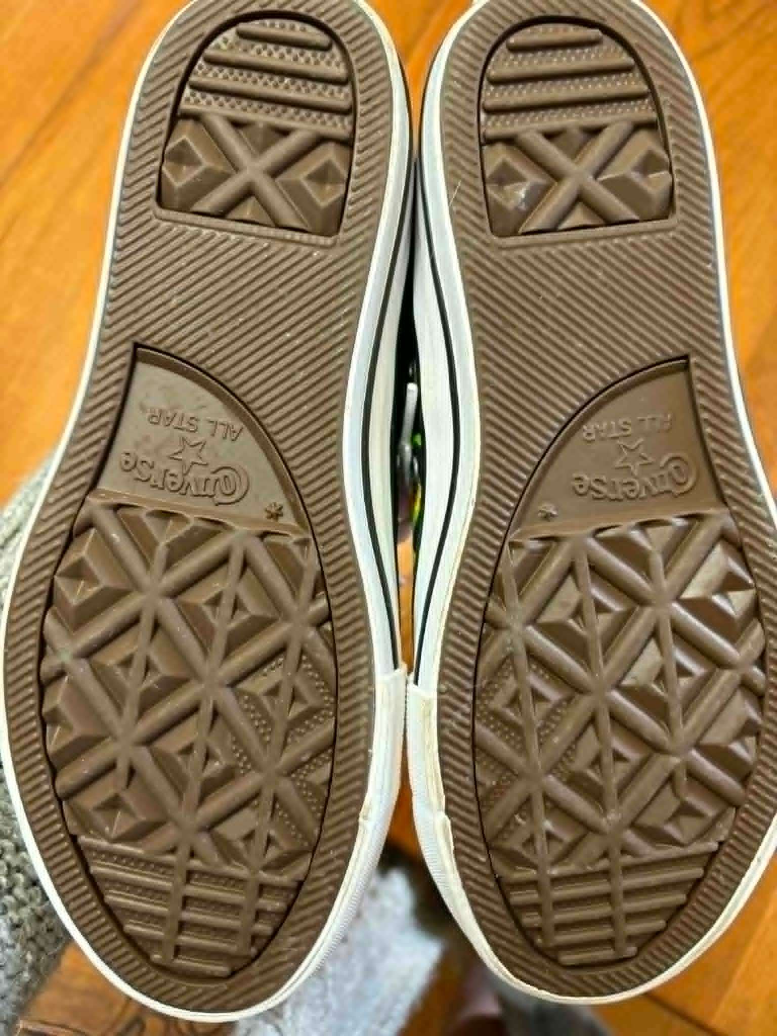 Converse All Star Junior Shoes - Size 1 (US) - photo 4