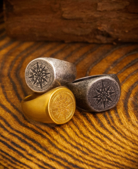 Compass Signet Ring - photo 2
