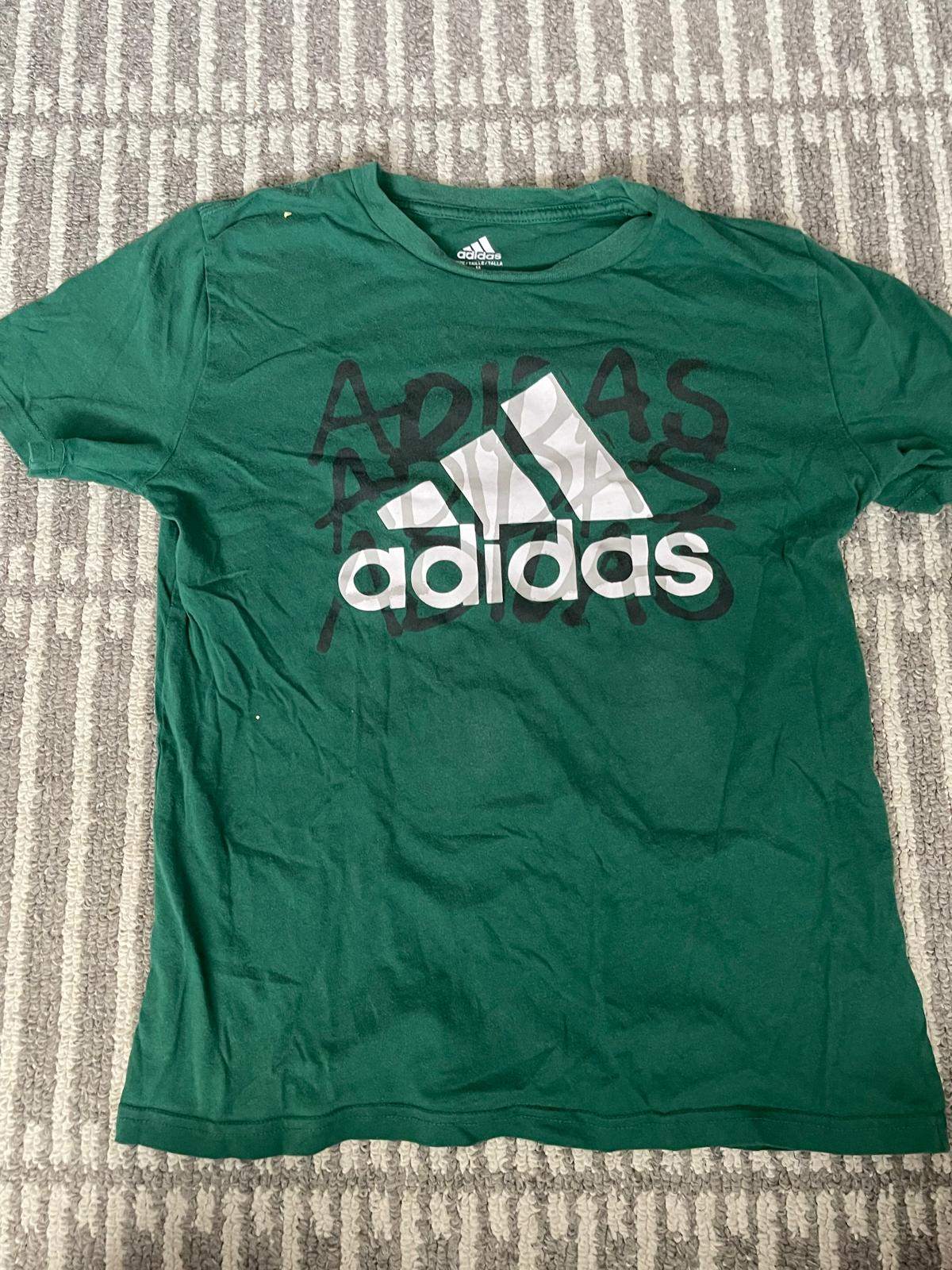 Adidas Green T-Shirt Size M