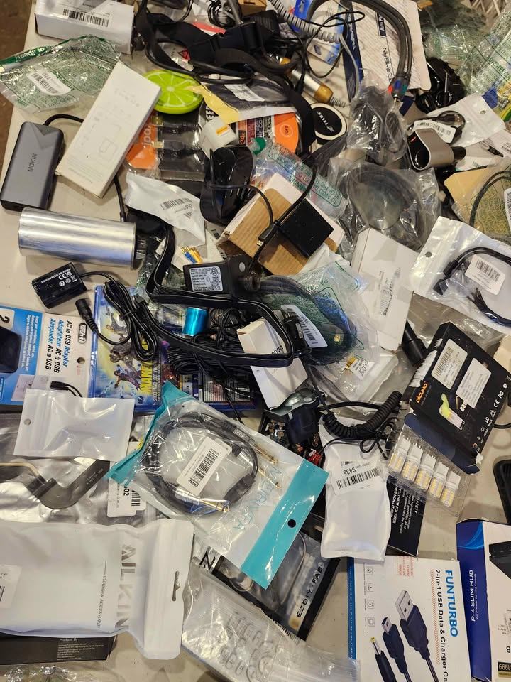 MISC Electronics - photo 4