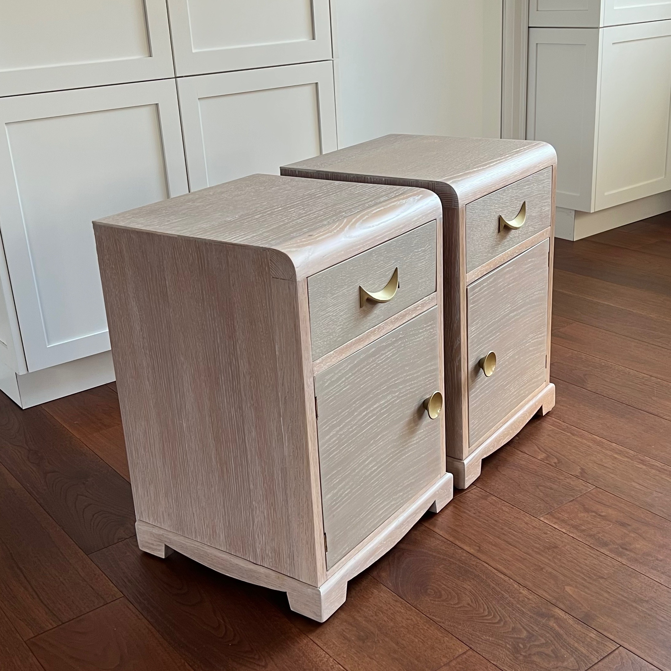 Vintage Oak Nightstands - photo 2