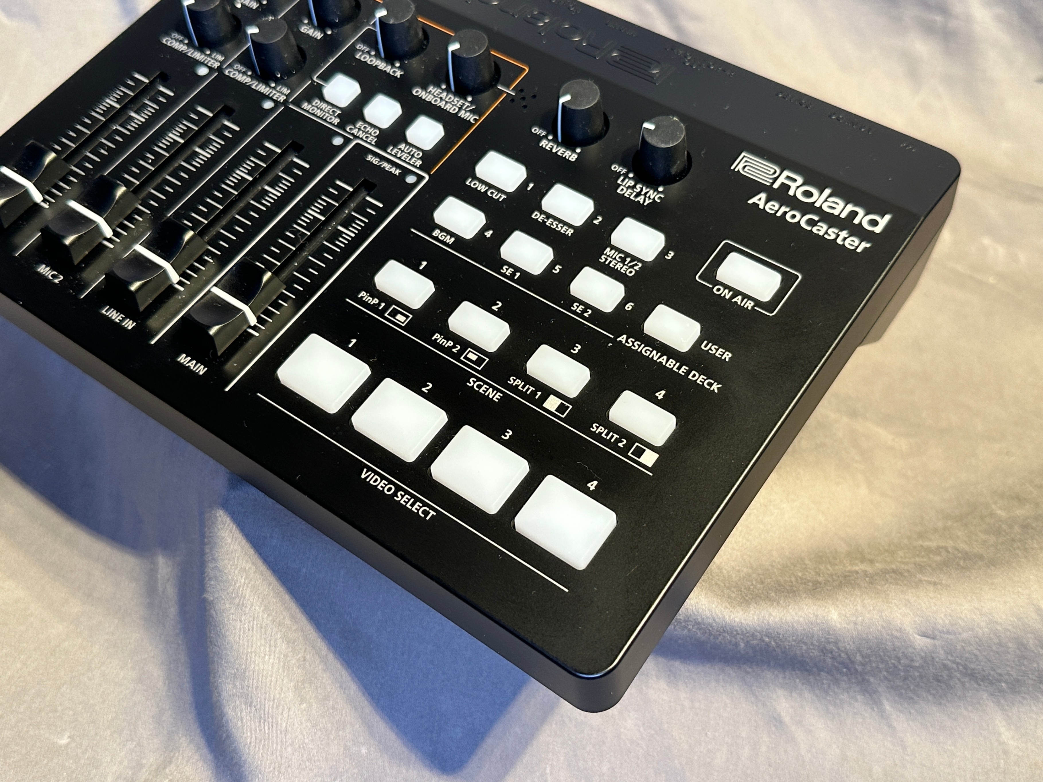 Roland VRC-01 AeroCaster Live Streaming System - photo 5