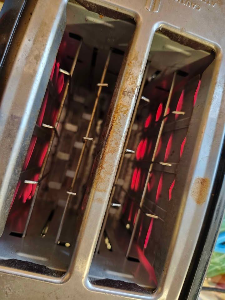 Toastmaster Toaster - photo 2