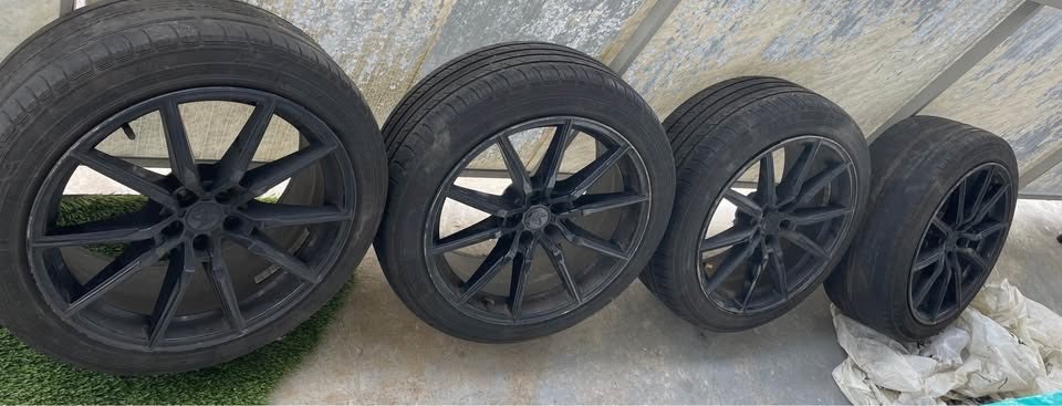 19 inch Sentali S1 Gloss Black 5x120 Mags (Set of 4) RIMS ONLY - photo 2