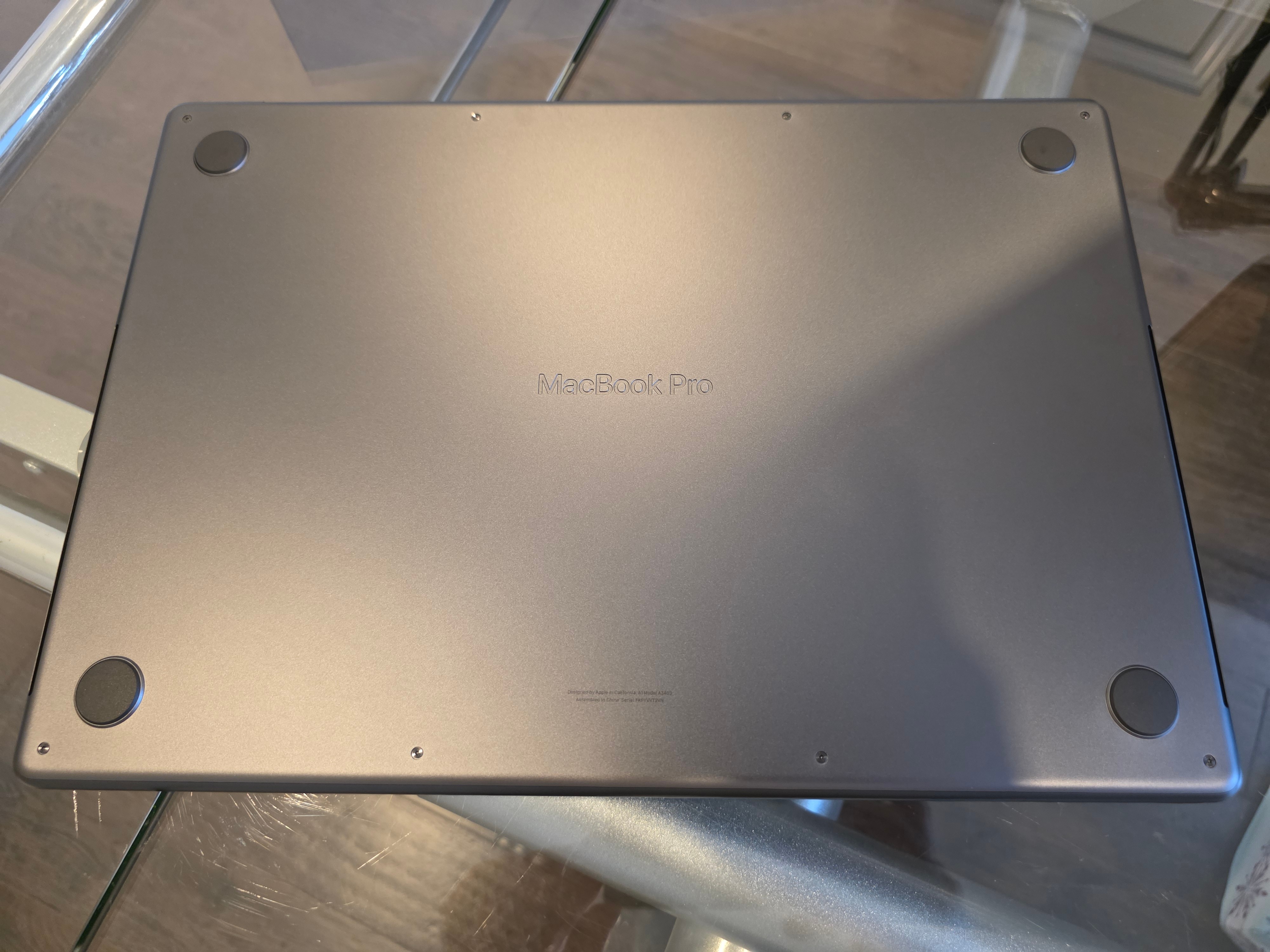 Macbook Pro 16 - M4 Pro - 24GB RAM / 512GB SSD - 100% Battery - photo 5