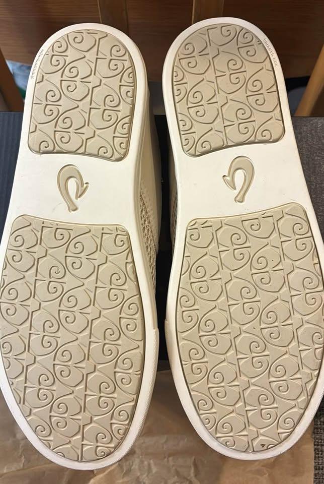 New in box OluKai Pehuea Women's Slip-On Shoes Tapa W 8.5 - photo 3
