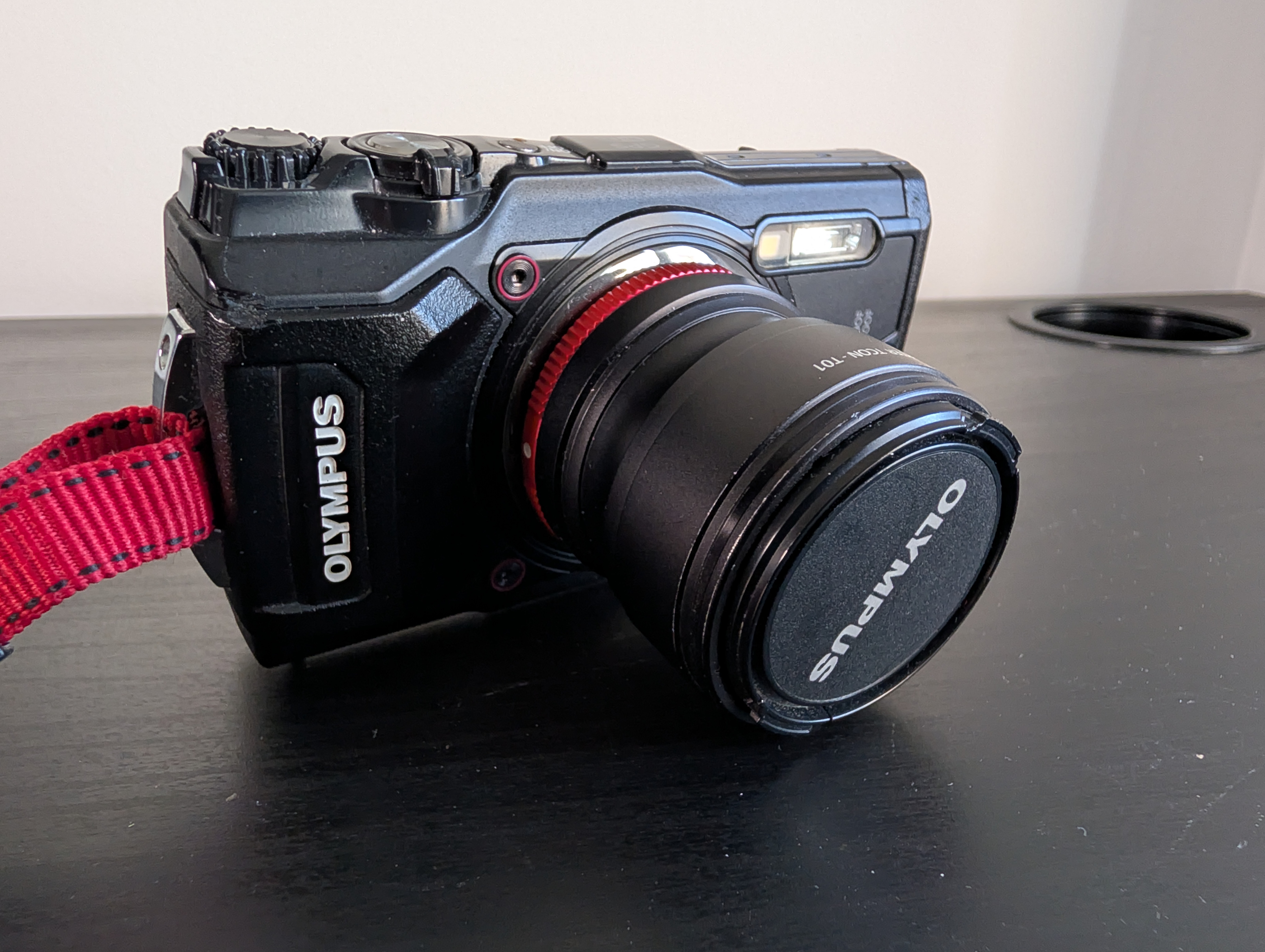 Olympus TG-5 Tough Camera Bundle + 3 Batteries + Lens - photo 5