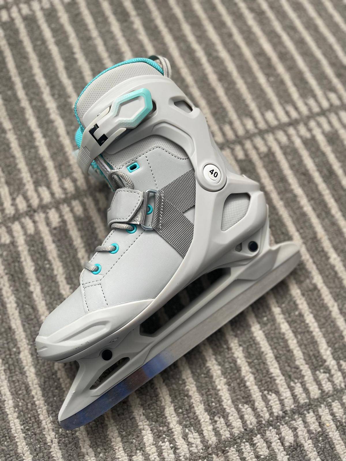 Oxelo Ice Skates Size 40 - photo 2