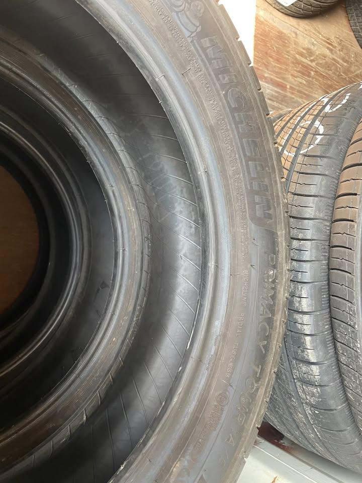 P235/55R20 MICHELIN PRIMACY TOUR A/S USED - photo 3