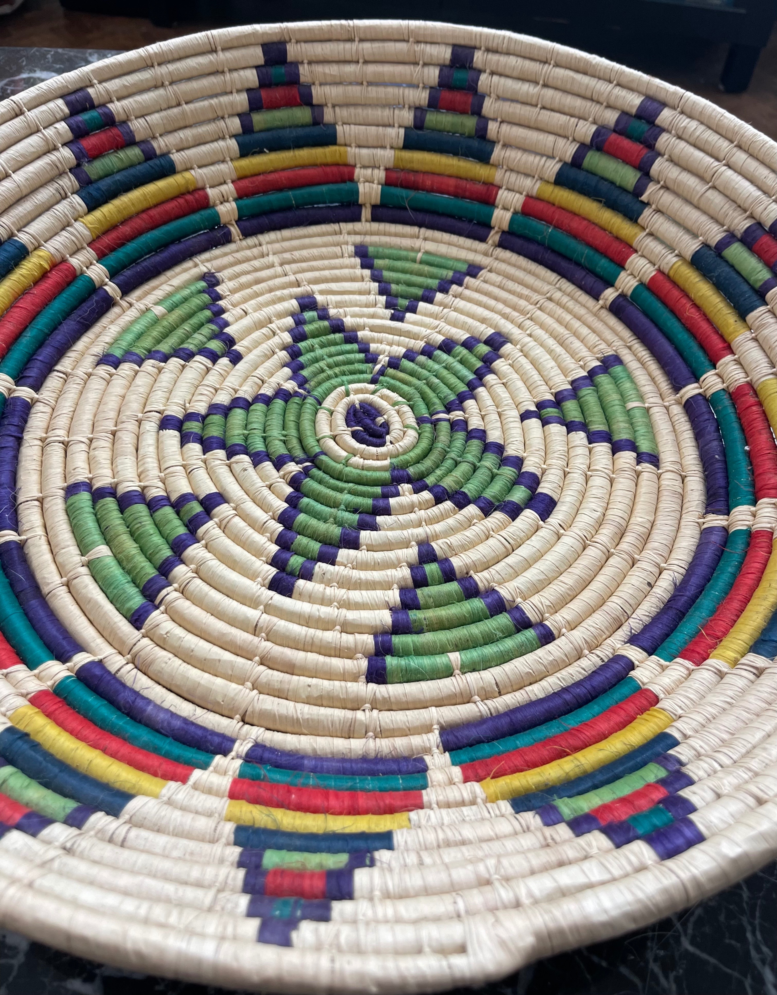 Huge 19" Hand-Woven Decorative Basket (African Style) - photo 3