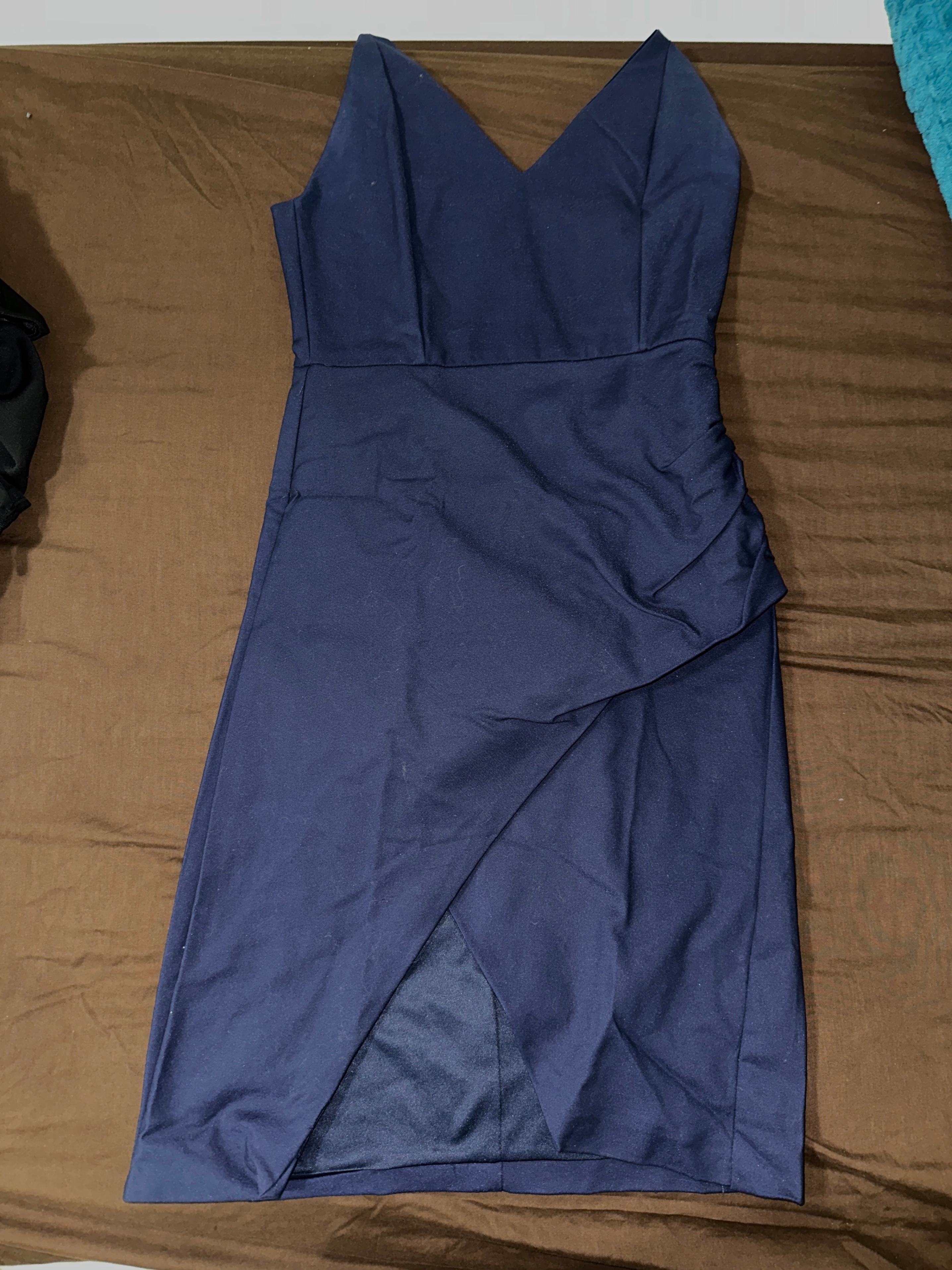 Bottomline - Blue V-Neck Ruched Dress - photo 3
