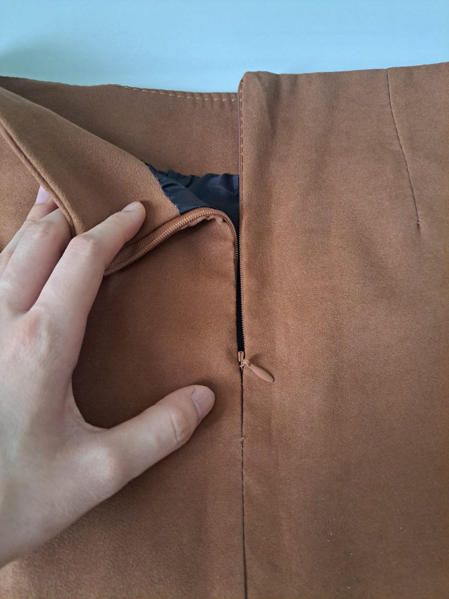 🤎 Y2K Brown Faux Suede Grommet High Rise Skirt - photo 5