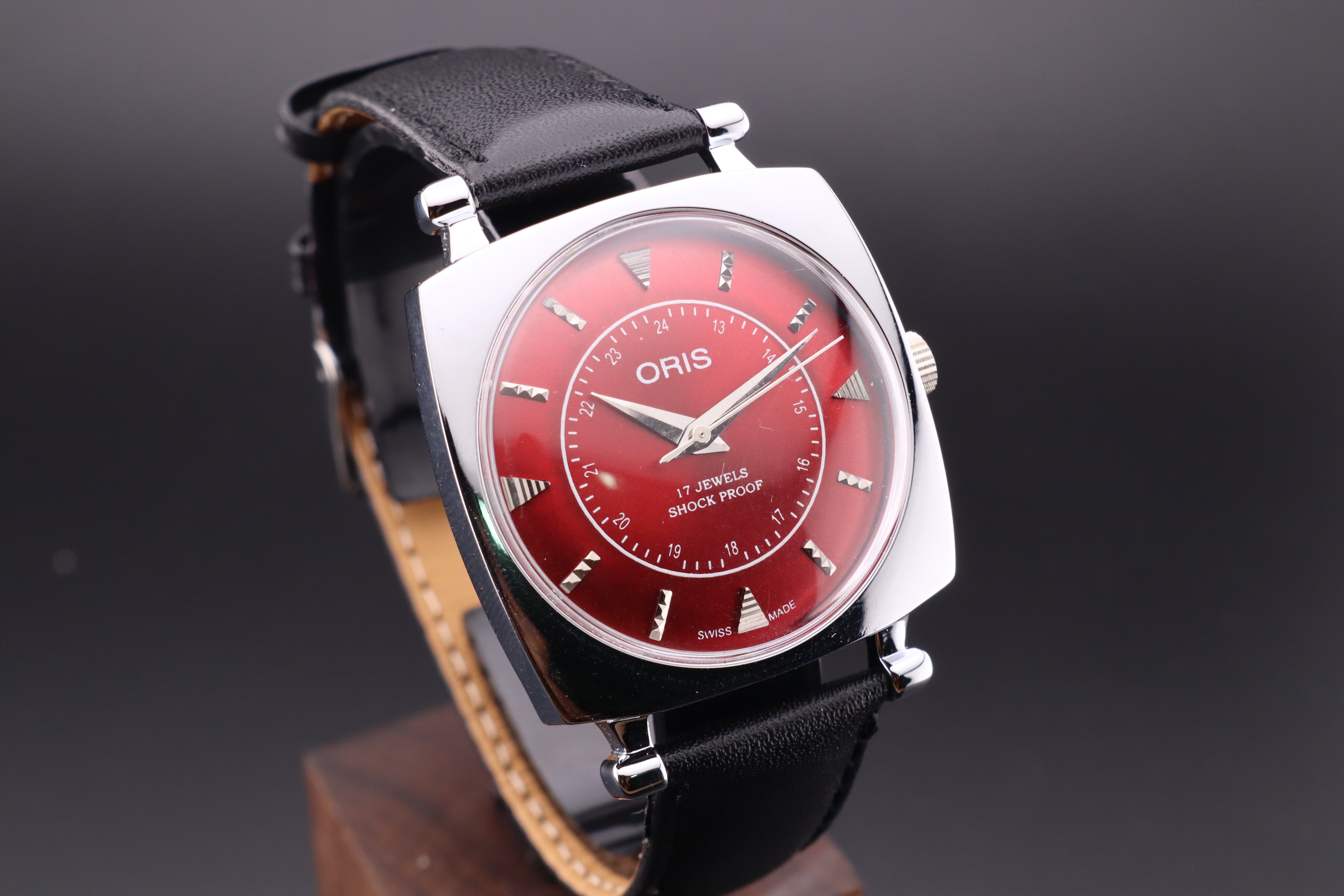 Vintage Oris Swiss ST-96 Hand Wind Mechanical Men's Watch
