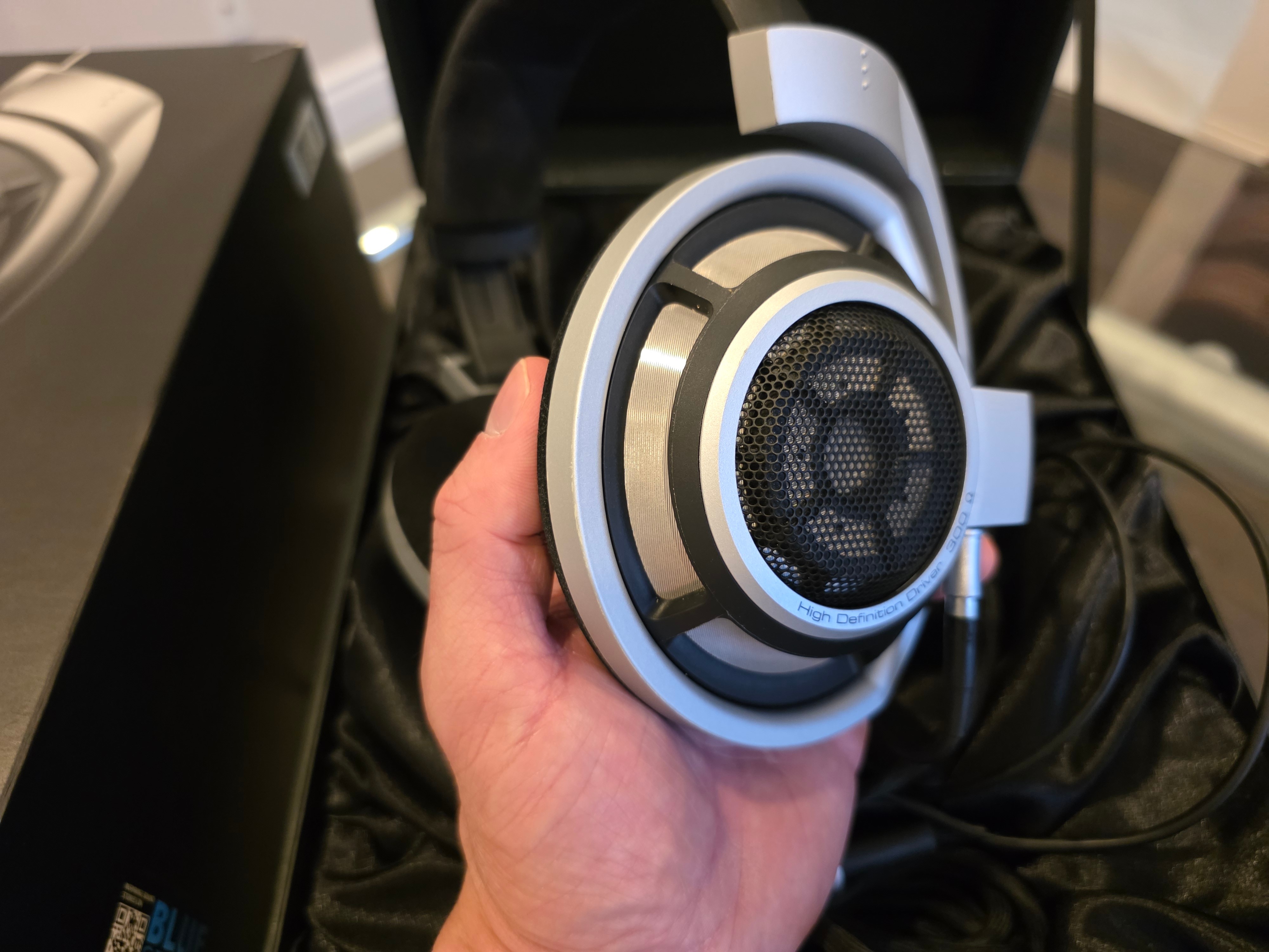 Sennheiser HD800 headphones – Excellent condition - photo 3
