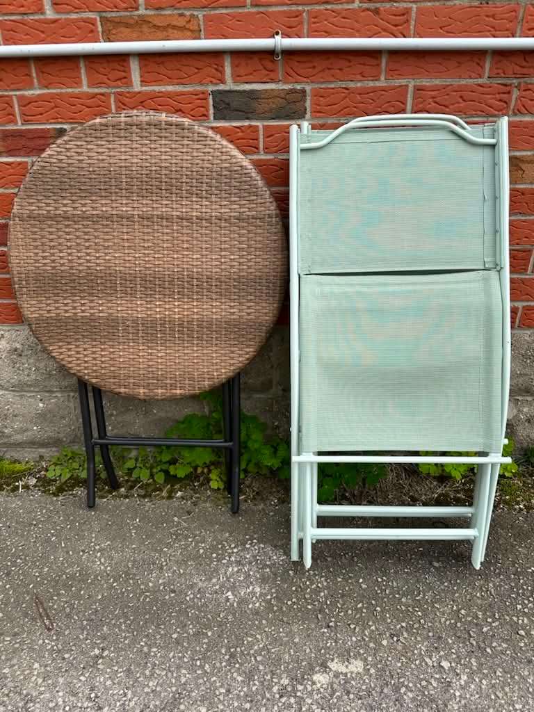 Round Wicker Patio Table with Two Folding Chairs - photo 2
