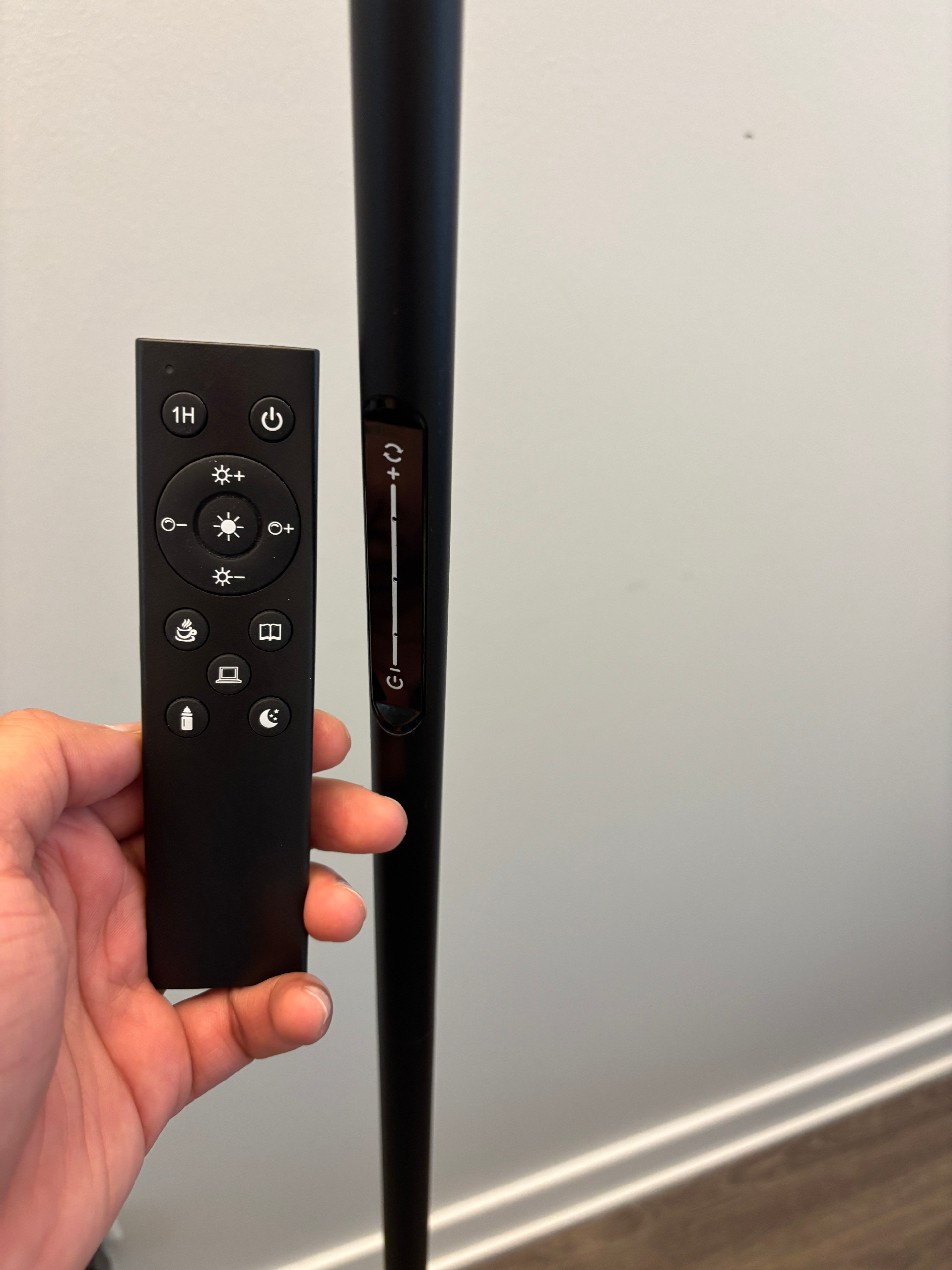 Modern LED Sky Floor Lamp - Swivel Head & Remote Control - photo 2
