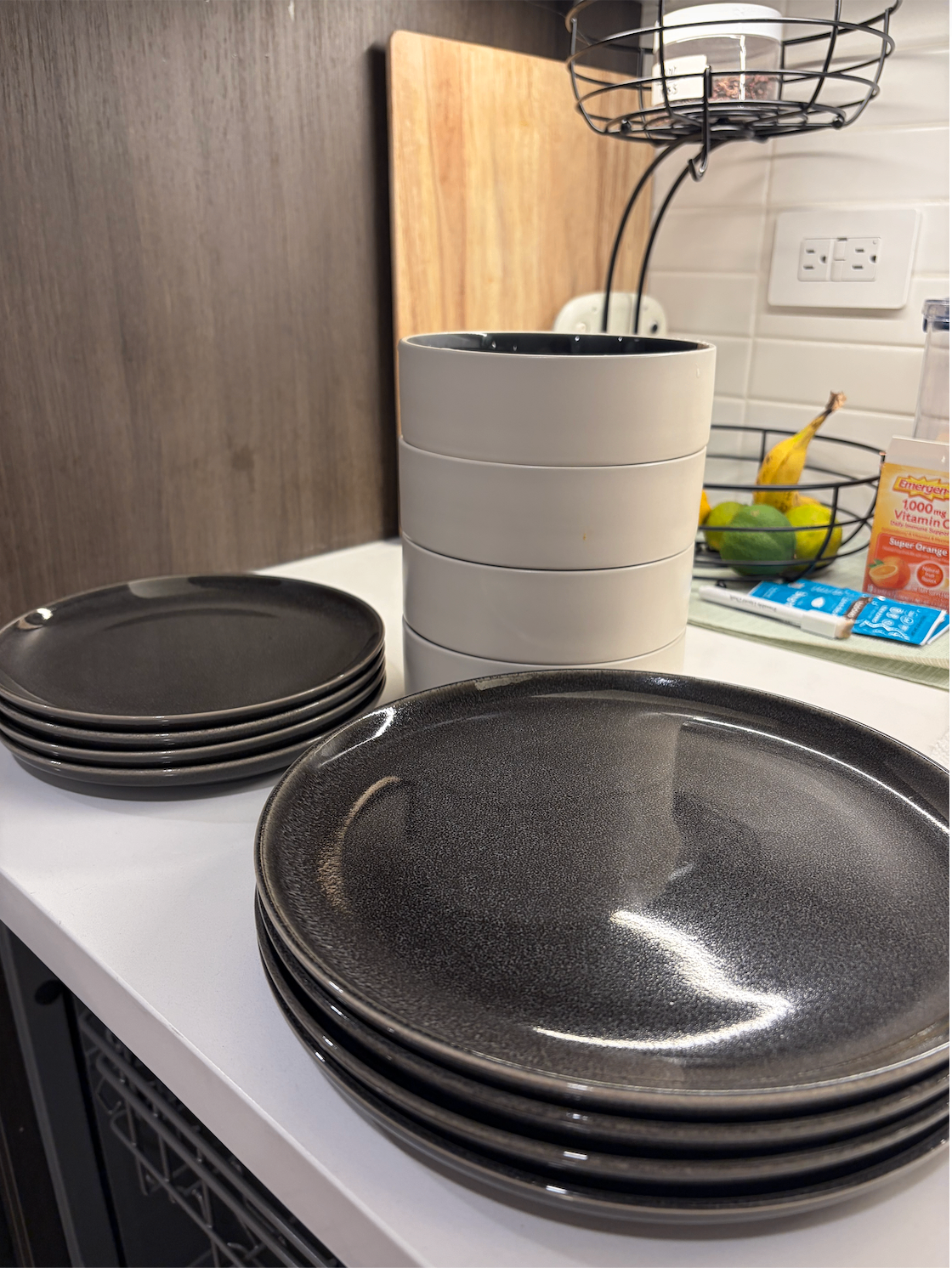 Set of Dark Gray Dinner Plates - photo 2