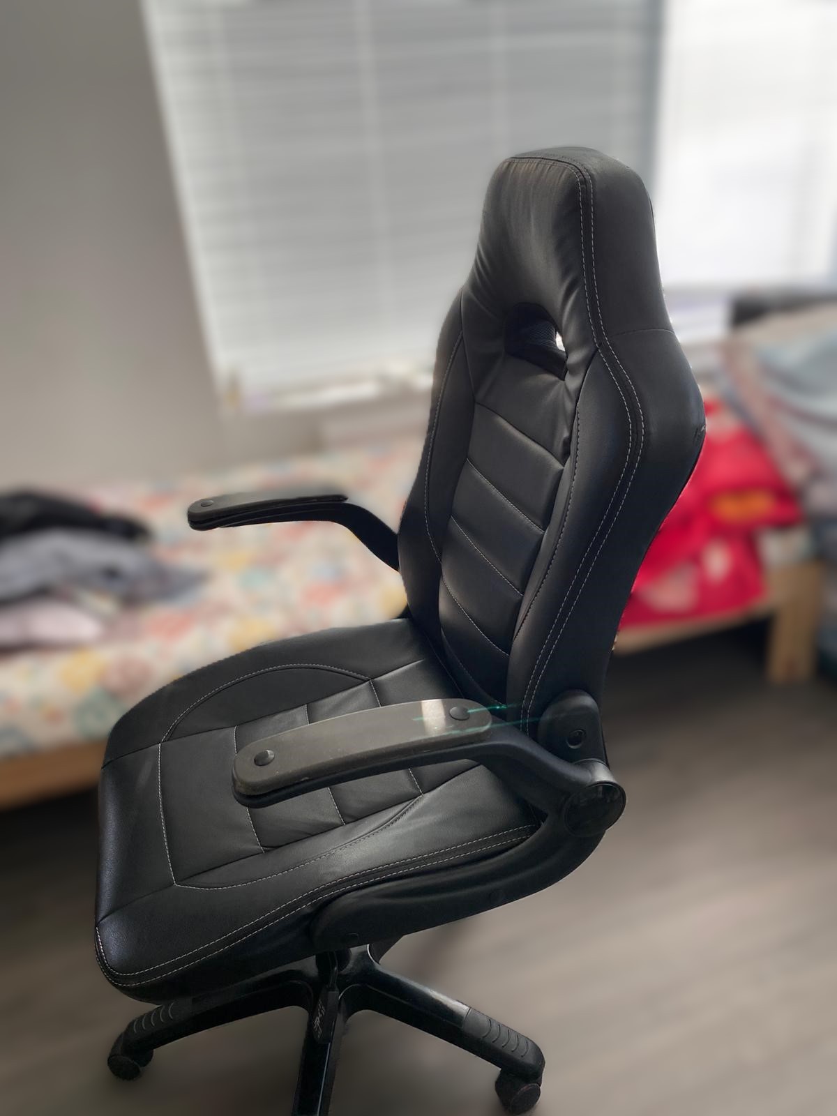 Move-Out Sale | Gaming / Office Chair | Good Condition