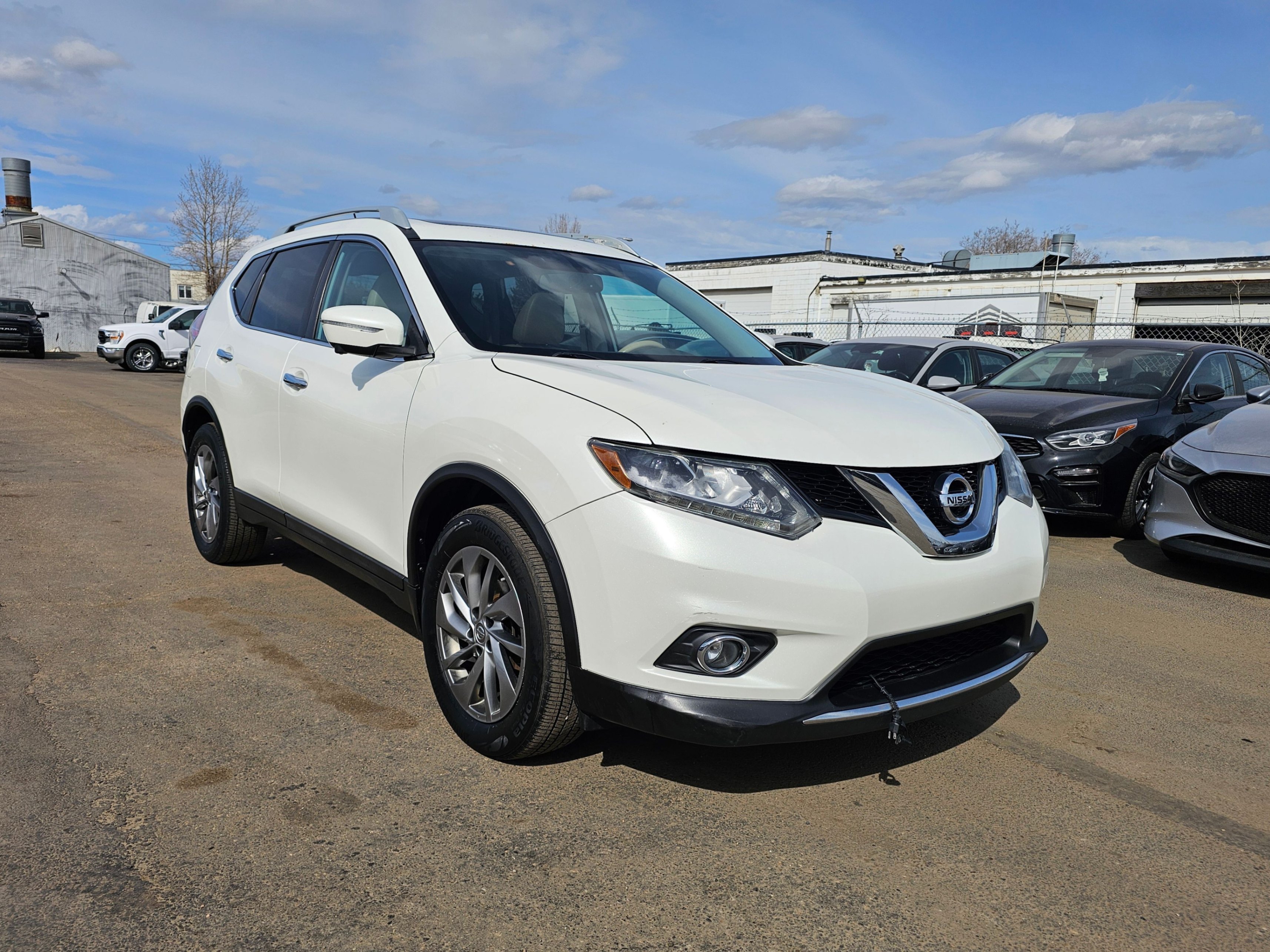 2015 NISSAN ROGUE SL - photo 3