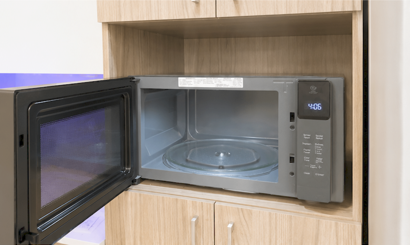 LG Black Touchscreen Microwave - photo 4