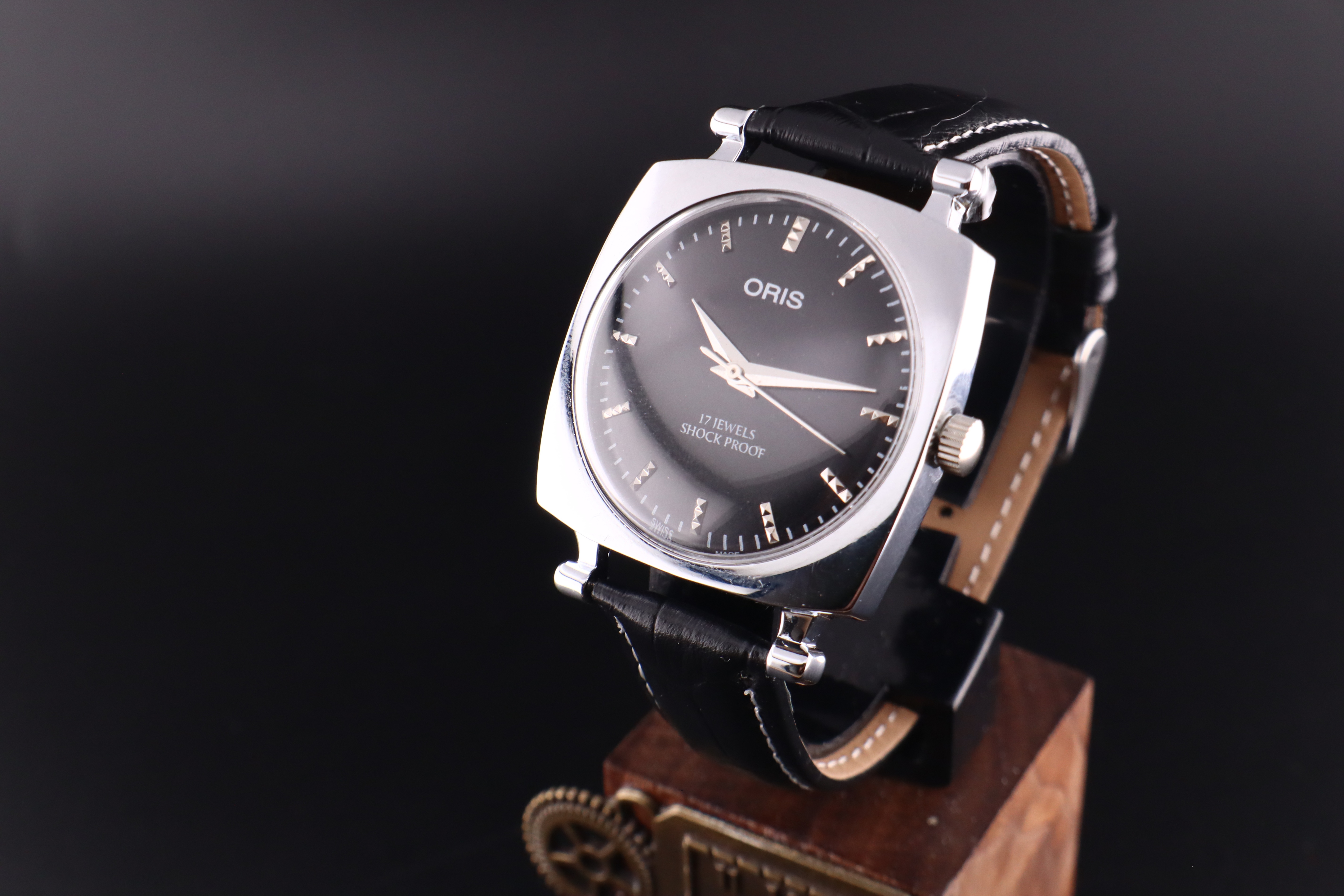 Vintage Oris Swiss ST-96 Hand Wind Mechanical Men's Watch - photo 3