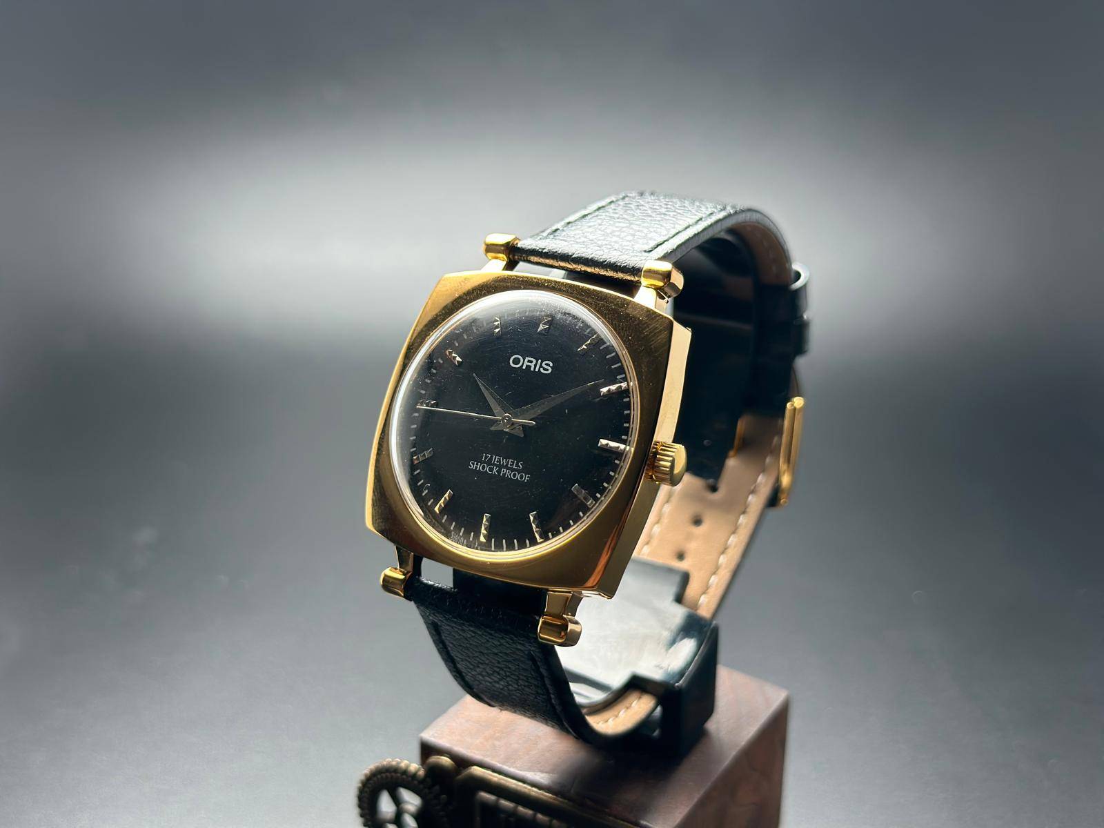 Vintage Oris Swiss ST-96 Hand Wind Mechanical Men's Watch - photo 3