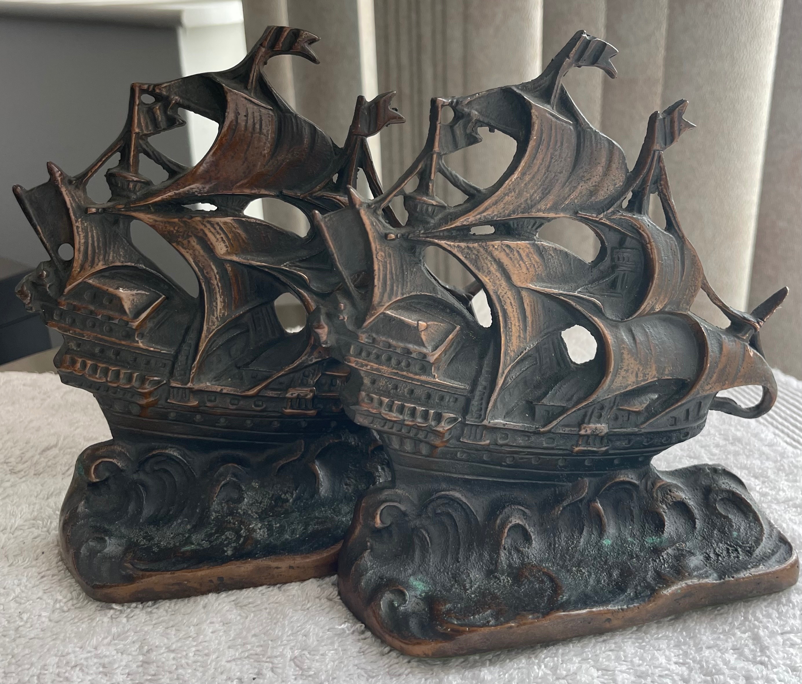 Vintage 6lb Cast Iron Pirate Ship Bookends (1920s)
